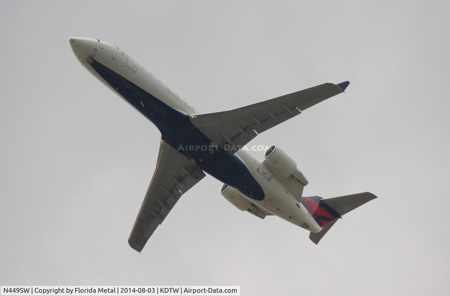 N449SW, 2002 Bombardier CRJ-200LR (CL-600-2B19) C/N 7699, DTW 2014