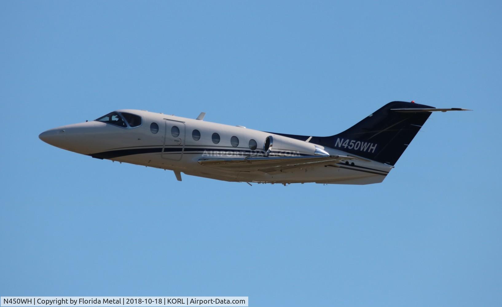 N450WH, Raytheon Aircraft Company 400A C/N RK-119, NBAA 2018