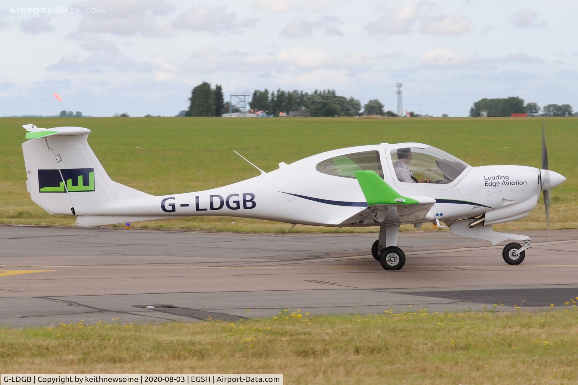 G-LDGB, 2015 Diamond DA-40 Diamond Star C/N 40.N296, Leaving Norwich.
