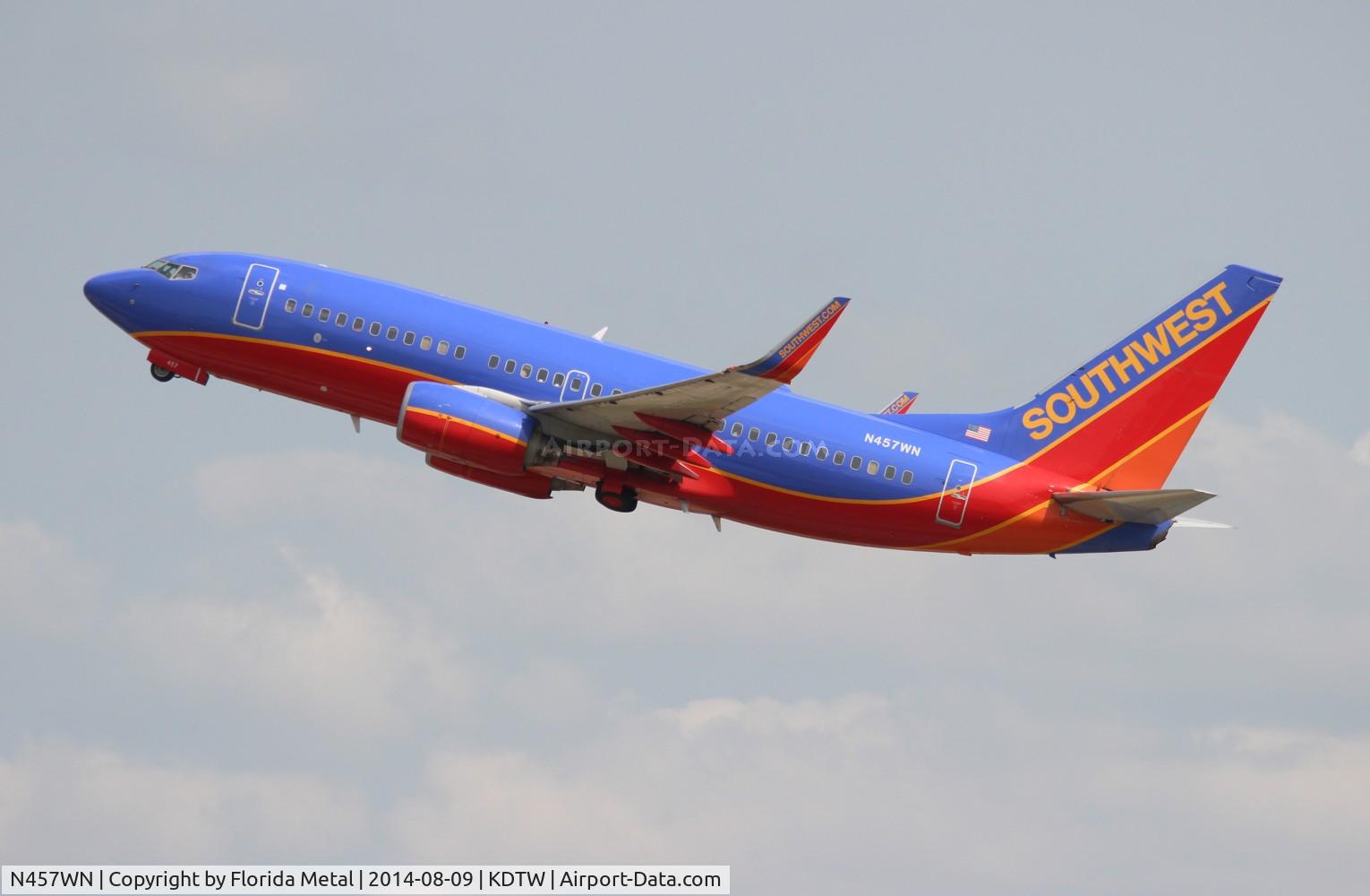 N457WN, 2004 Boeing 737-7H4 C/N 33856, DTW 2014