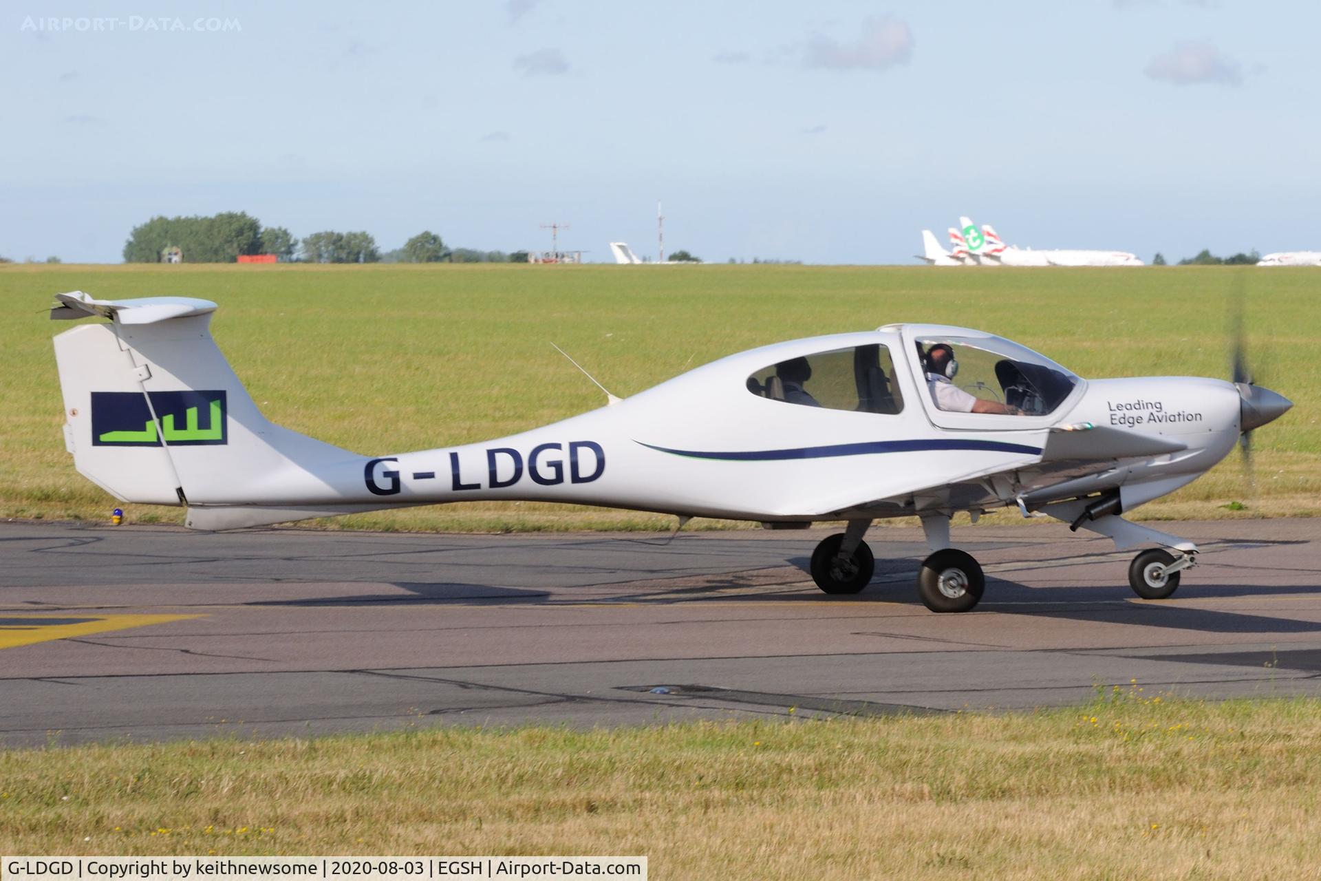 G-LDGD, 2008 Diamond DA-40D Diamond Star C/N 40.DS002, Leaving Norwich for Oxford.