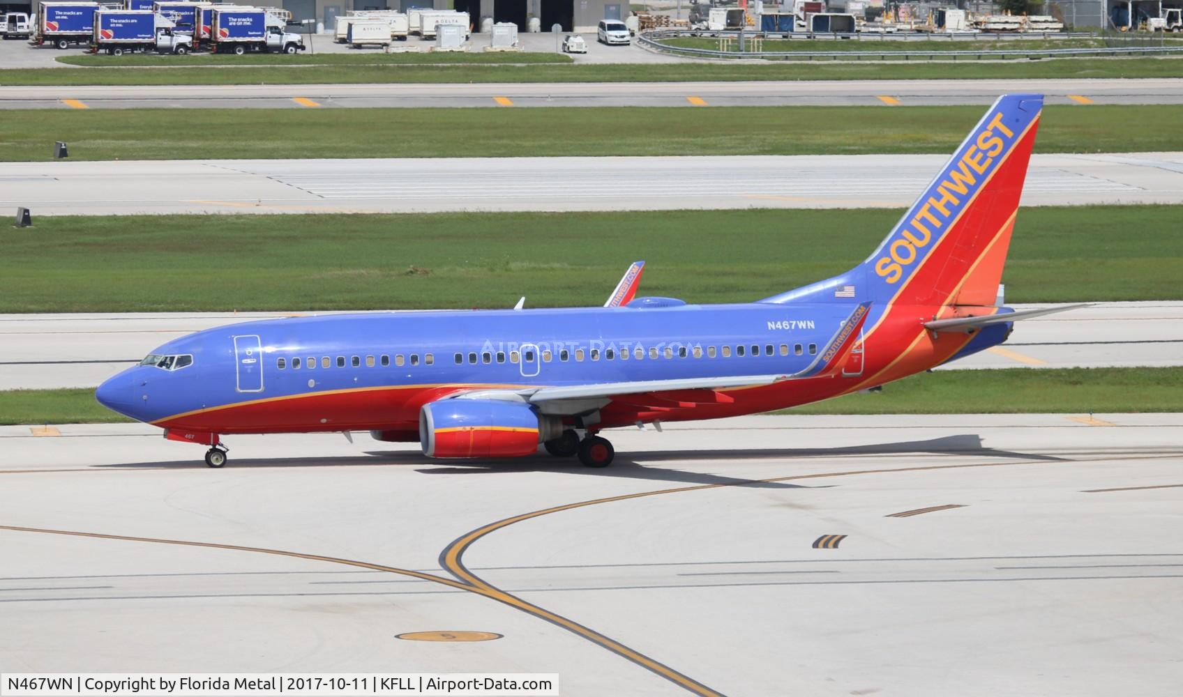 N467WN, 2004 Boeing 737-7H4 C/N 33830, FLL 2017