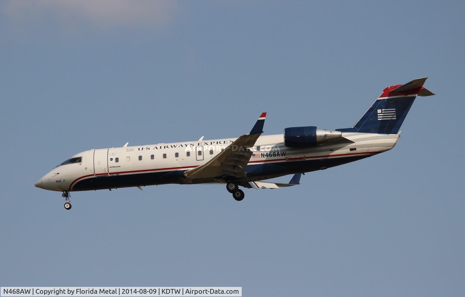 N468AW, 2004 Bombardier CRJ-200LR (CL-600-2B19) C/N 7916, DTW 2014