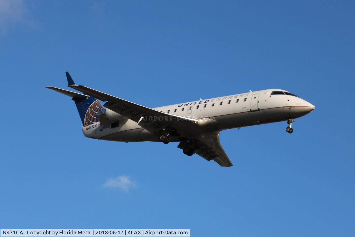 N471CA, 2002 Bombardier CRJ-200ER (CL-600-2B19) C/N 7655, LAX 2018