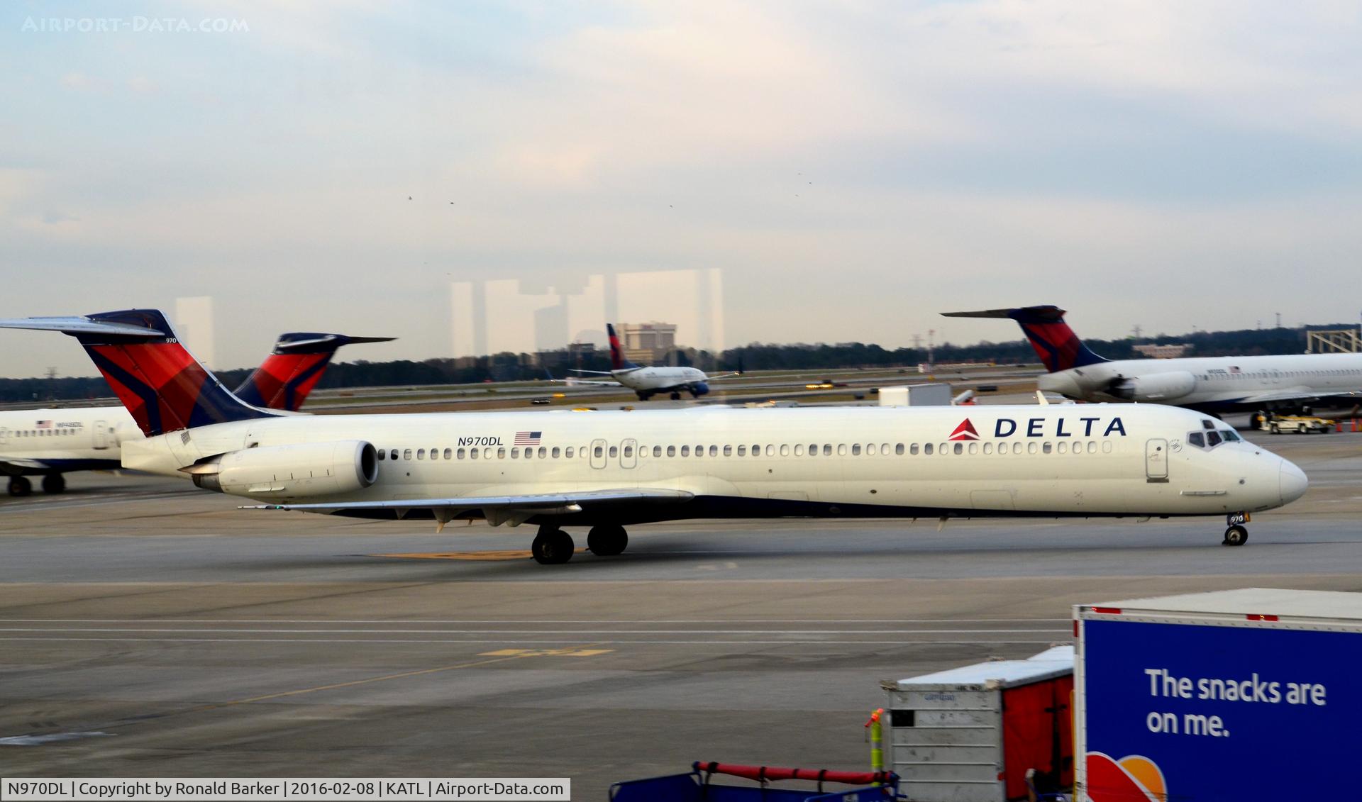 N970DL, 1990 McDonnell Douglas MD-88 C/N 53173, Taxi Atlanta