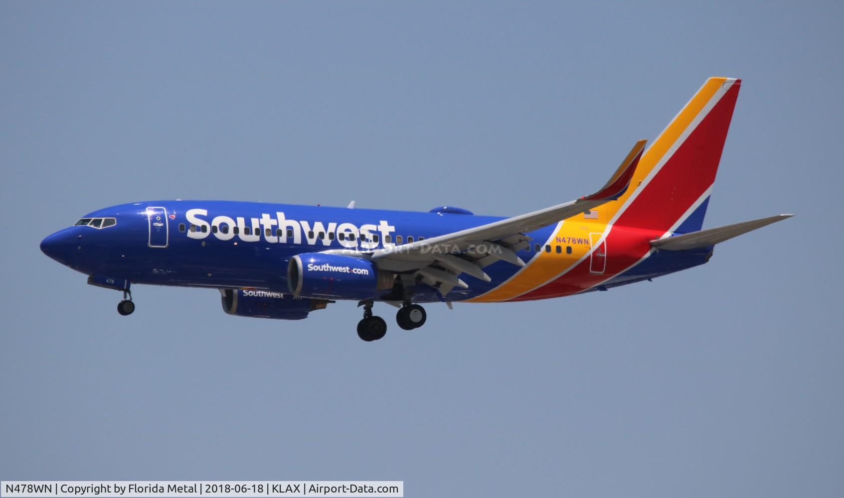 N478WN, 2004 Boeing 737-7H4 C/N 33989, LAX 2018