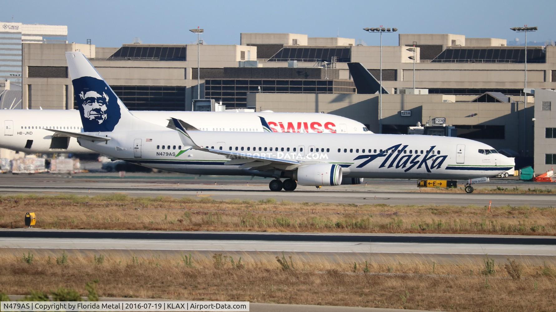 N479AS, 2015 Boeing 737-900/ER C/N 60576, LAX 2016