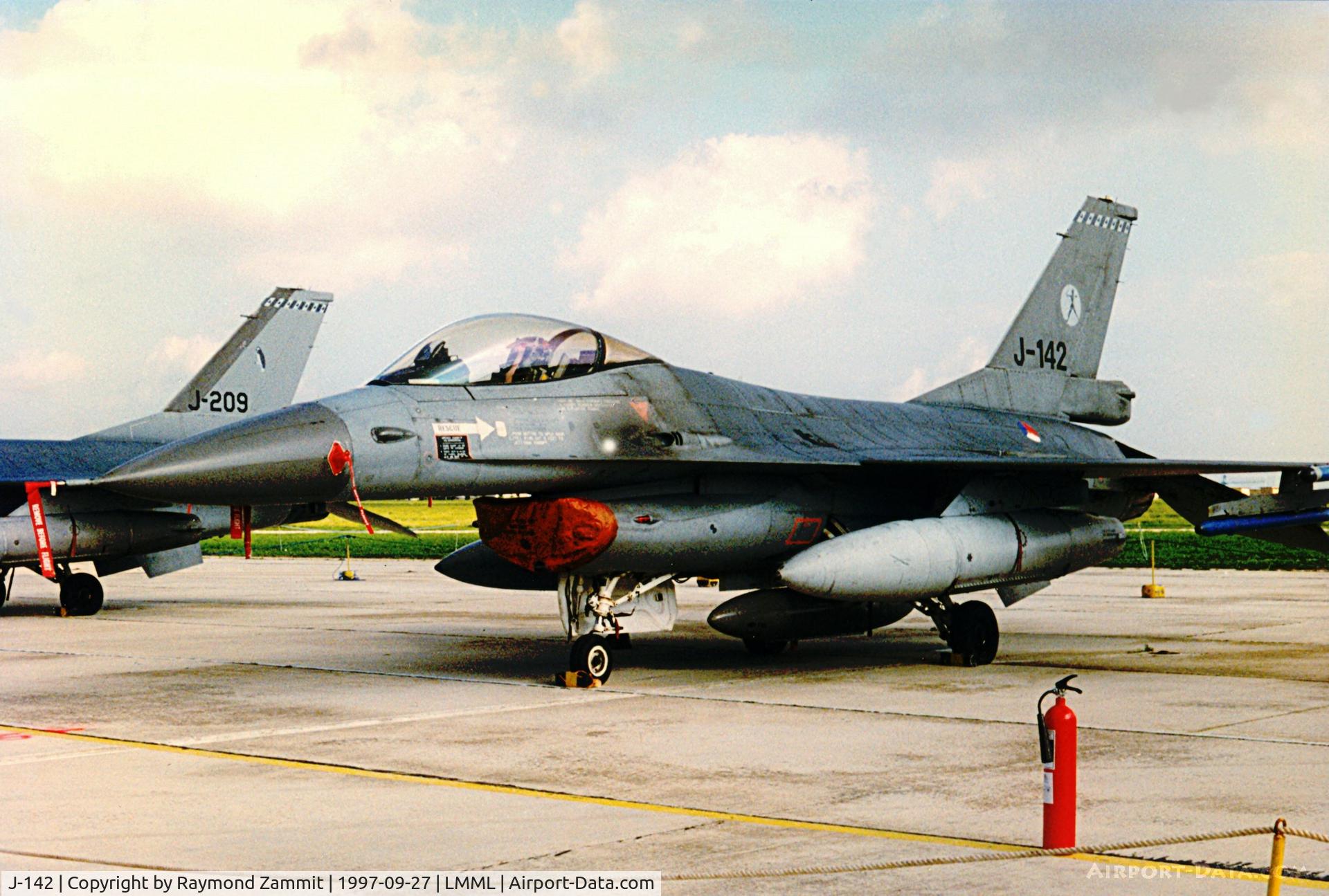 J-142, General Dynamics F-16AM Fighting Falcon C/N 6D-132, General Dynamic F-16AM Fighting Falcon J-142 Royal Netherlands Air Force