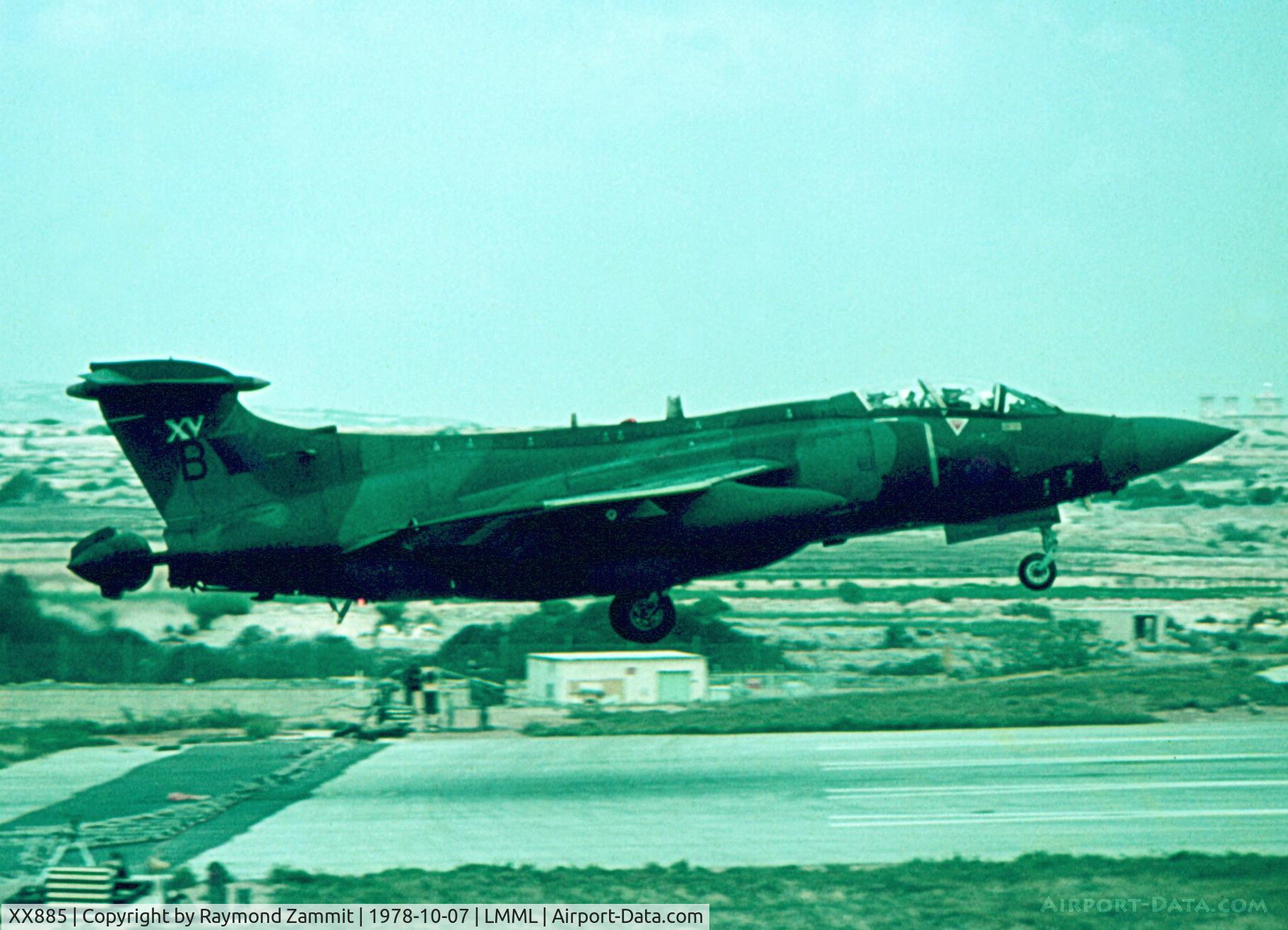 XX885, 1974 Hawker Siddeley Buccaneer S.2B C/N B3-01-73, Hawker Siddeley Buccaneer S.2B XX885 from 15Sqdn Royal Air Force