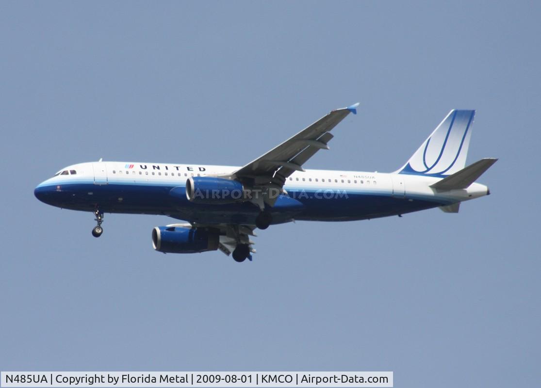 N485UA, 2001 Airbus A320-232 C/N 1617, MCO 2009