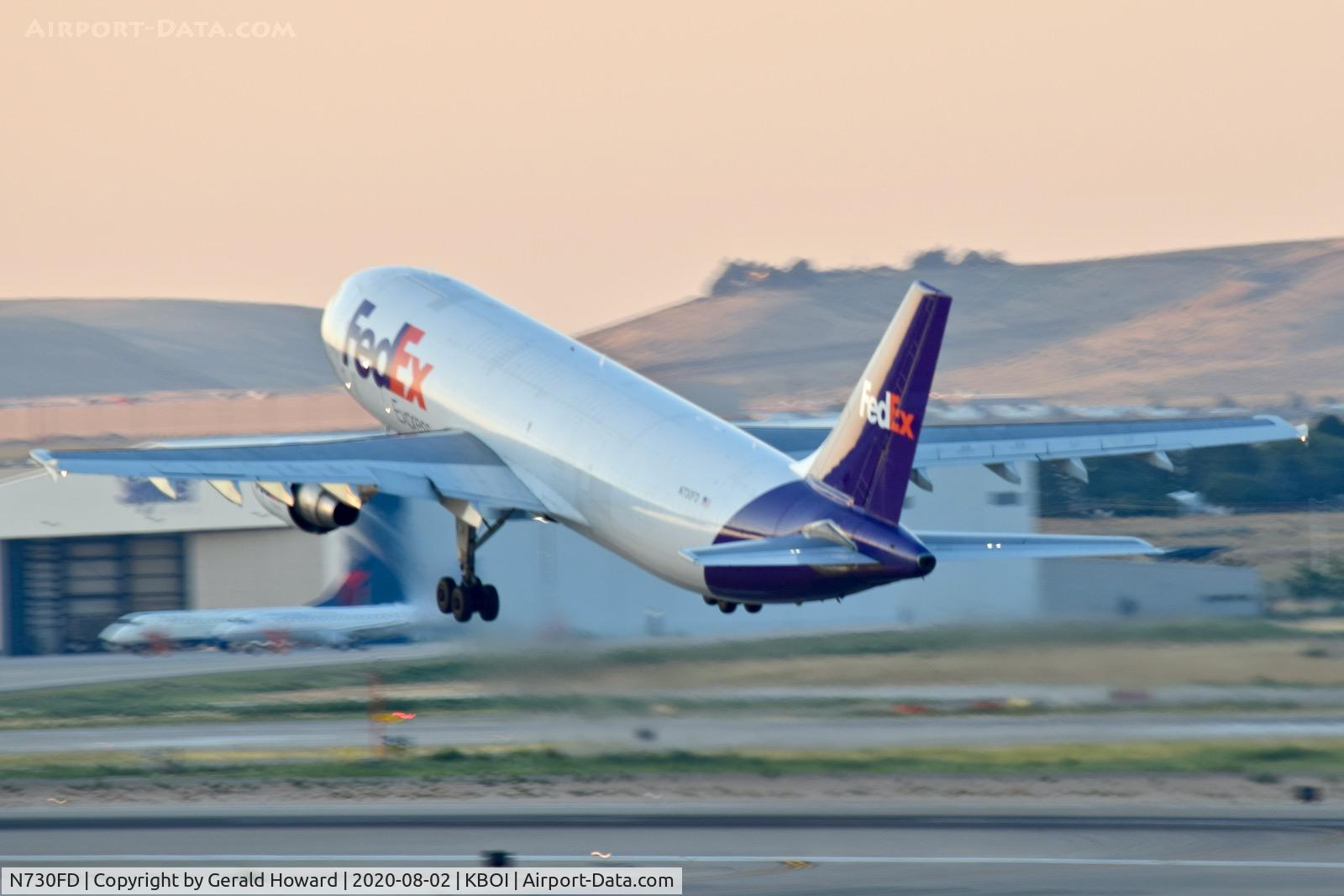 N730FD, 1992 Airbus A300B4-622R C/N 659, Climb out from 10L.