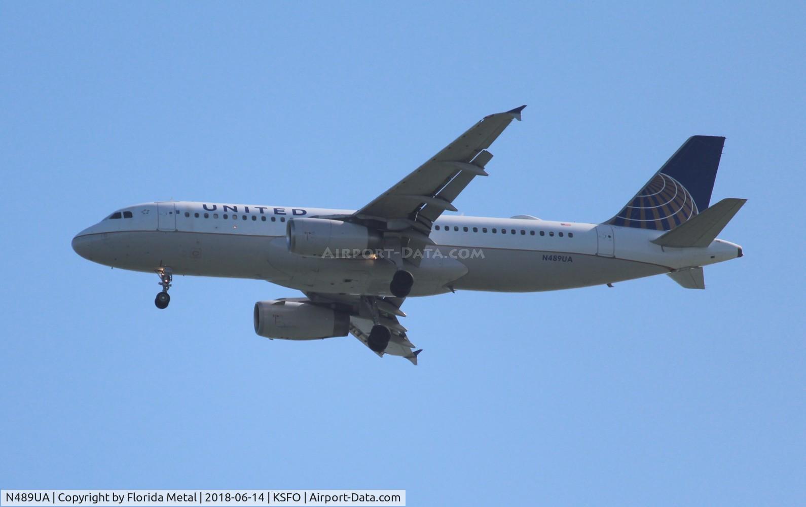 N489UA, 2002 Airbus A320-232 C/N 1702, SFO 2018