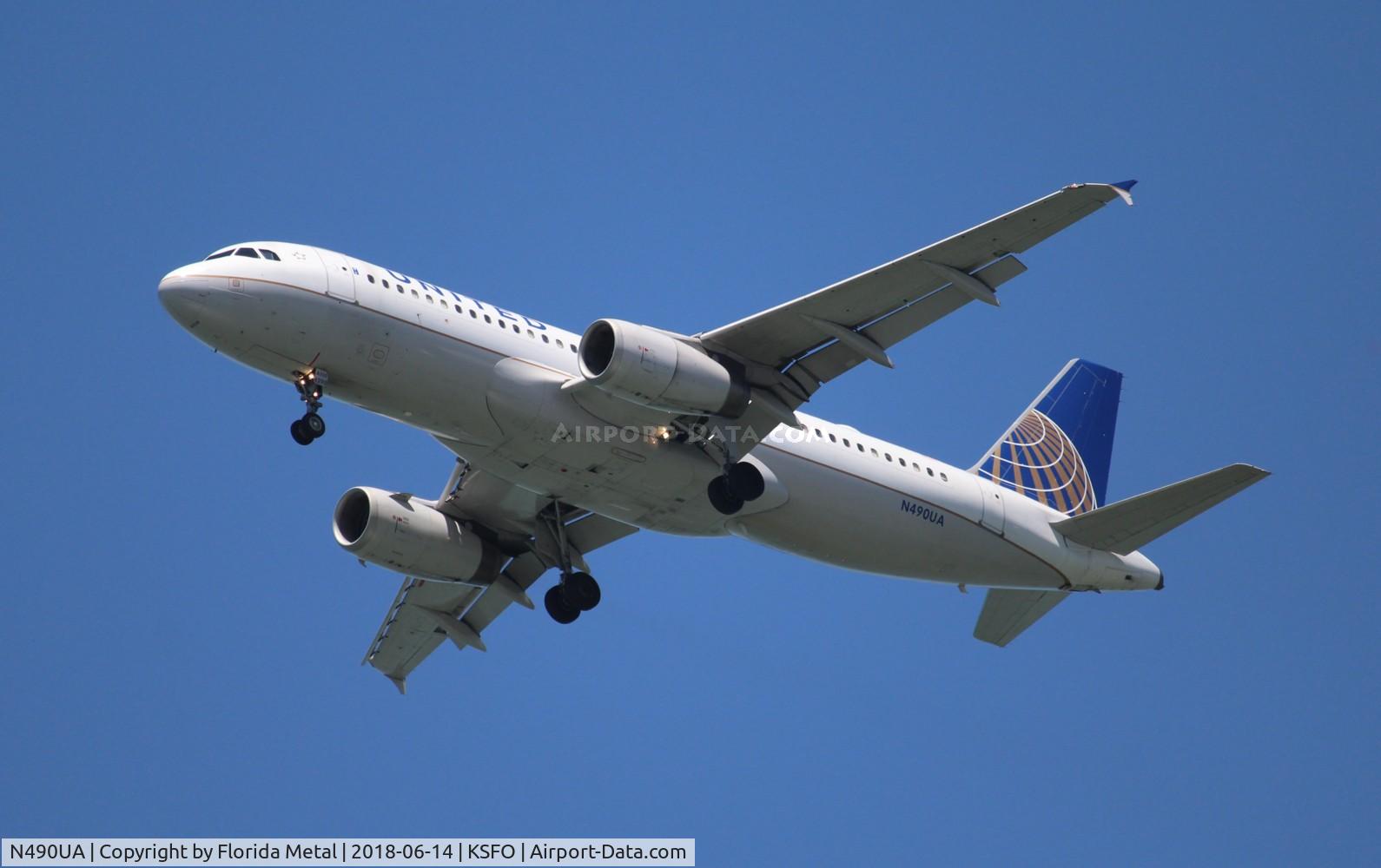 N490UA, 2002 Airbus A320-232 C/N 1728, SFO 2018