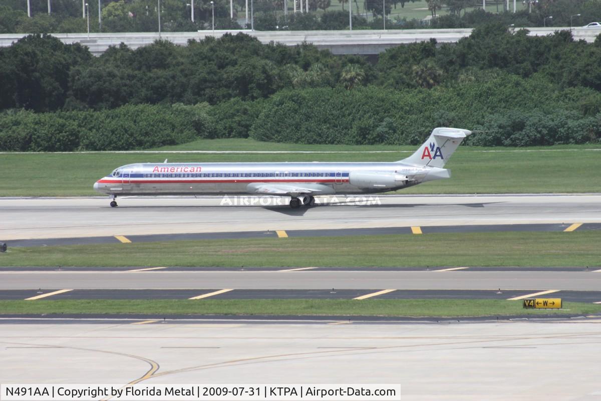 N491AA, 1989 McDonnell Douglas MD-82 (DC-9-82) C/N 49684, TPA 2009