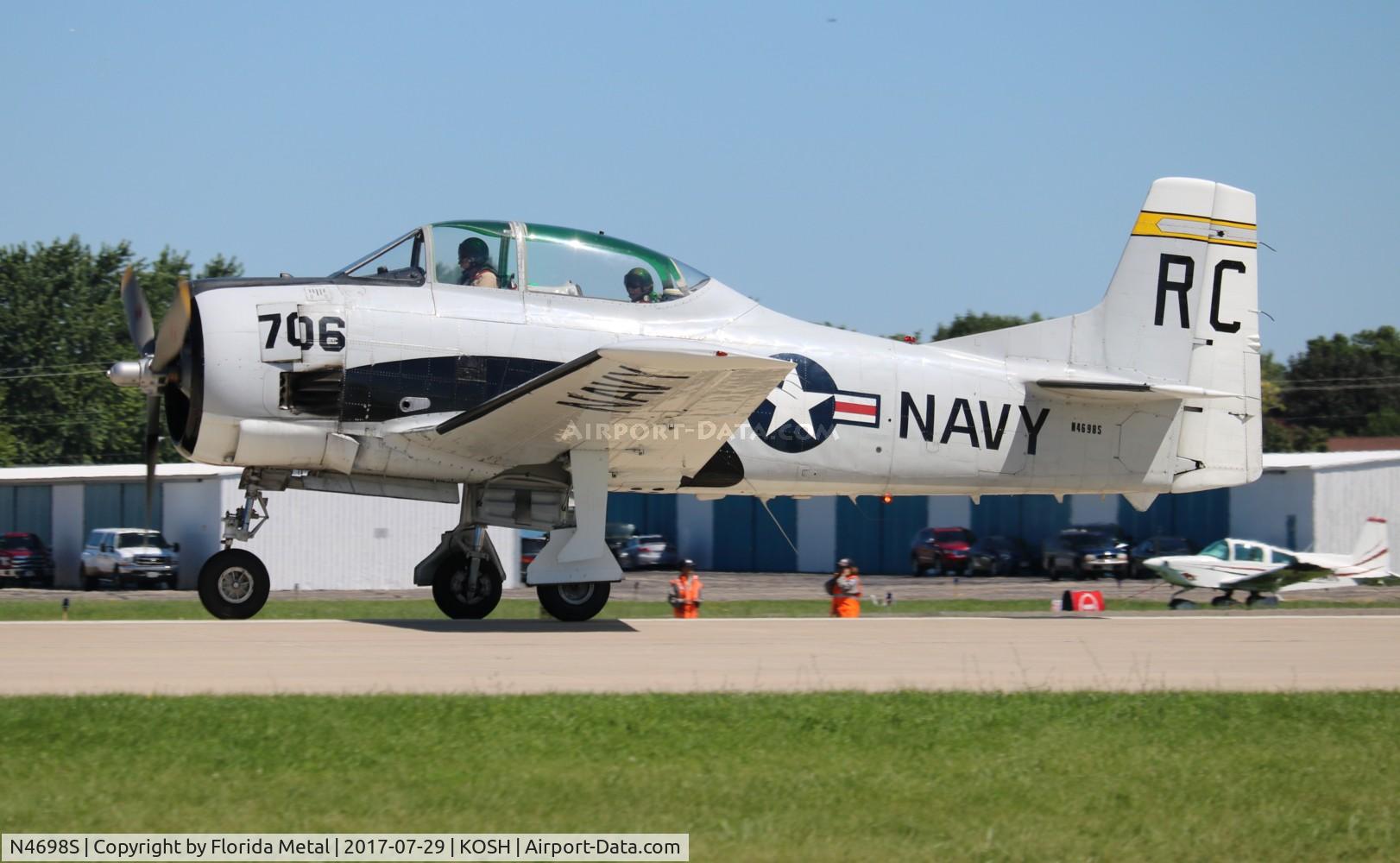 N4698S, North American T-28B Trojan C/N 200-69 (137706), T-28B