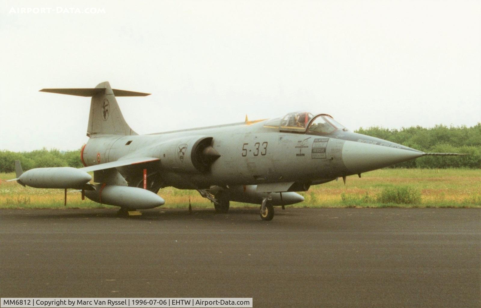 MM6812, Aeritalia F-104S-ASA Starfighter C/N 1112, MM6812 with code 5-33 at Twente Airshow 1996.