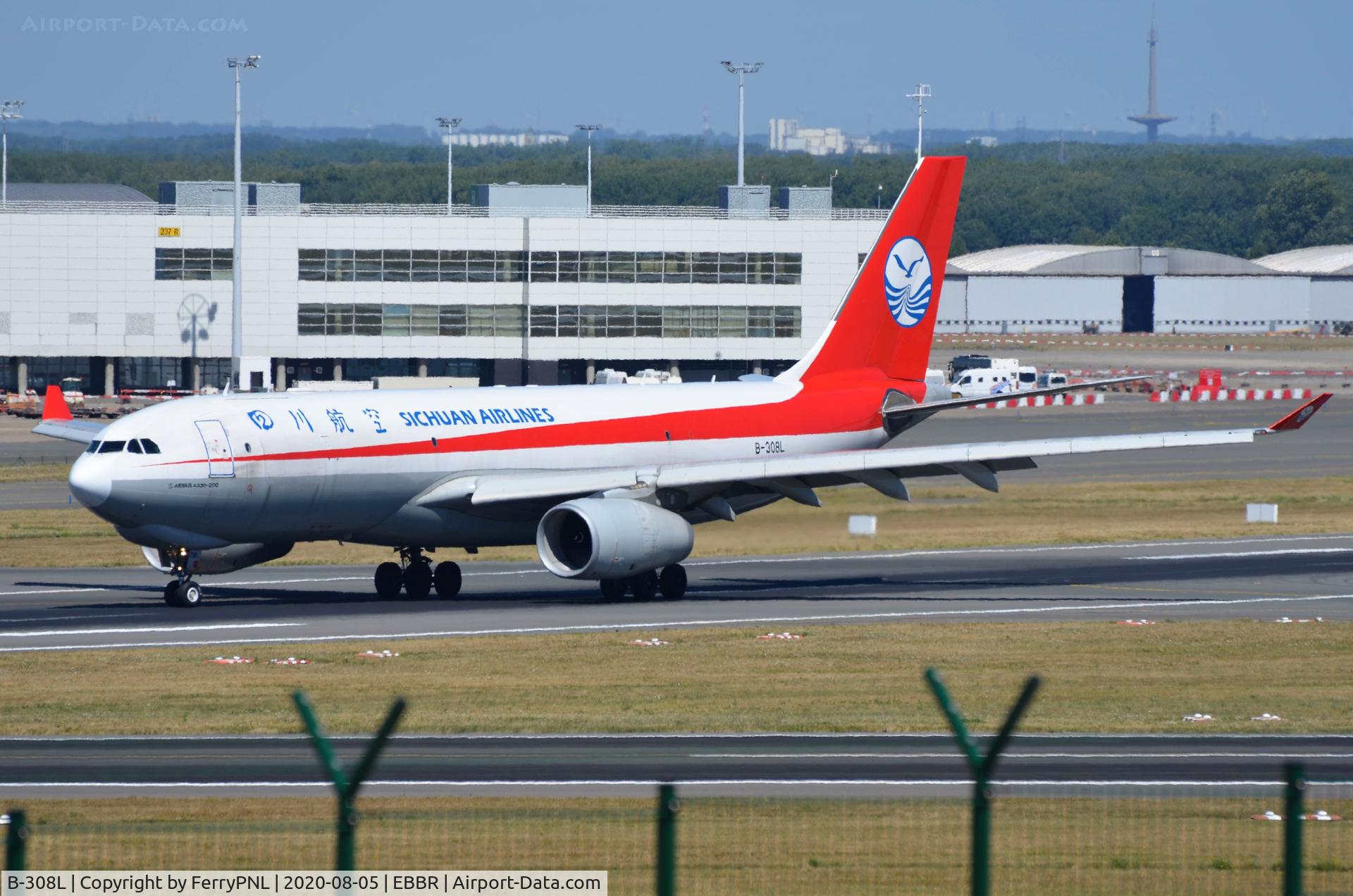 B-308L, 2012 Airbus A330-243F C/N 1350, Sichuan A332F operating the face mask express to BRU