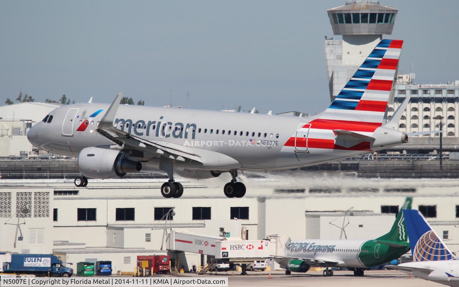 N5007E, 2013 Airbus A319-112 C/N 5781, American