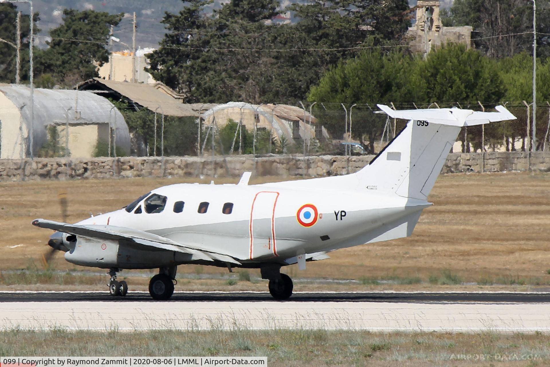 099, Embraer EMB-121AA Xingu C/N 121-099, Embraer EMB-121AA Xingu 099/YP French Air Force