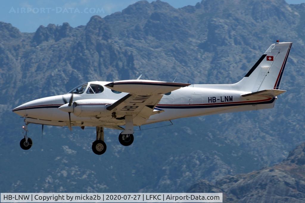 HB-LNW, 1981 Cessna 340A C/N 340A1223, Landing