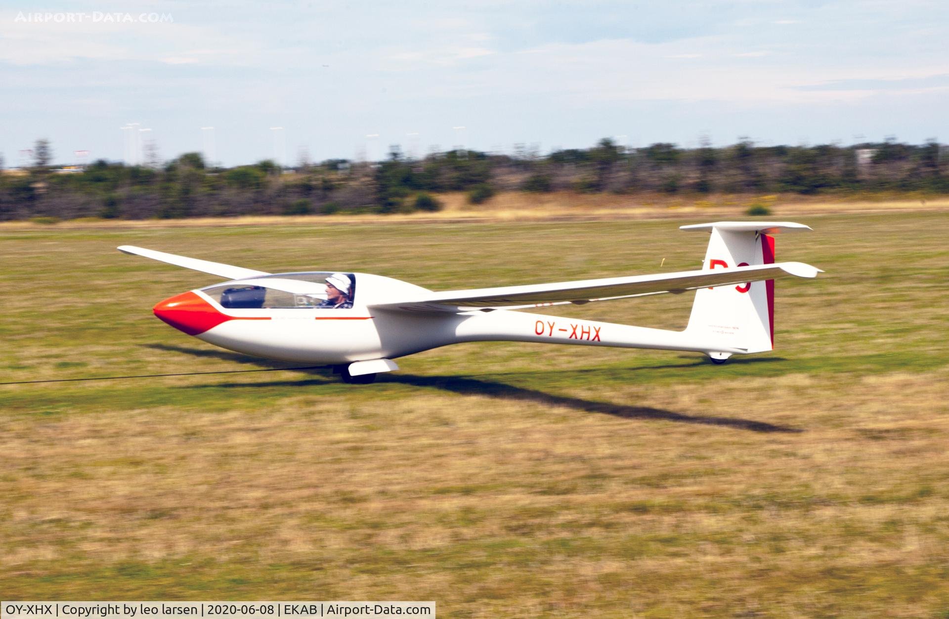 OY-XHX, 1977 EiriAvion PIK-20D C/N 20552, Arnborg 6.8.2020