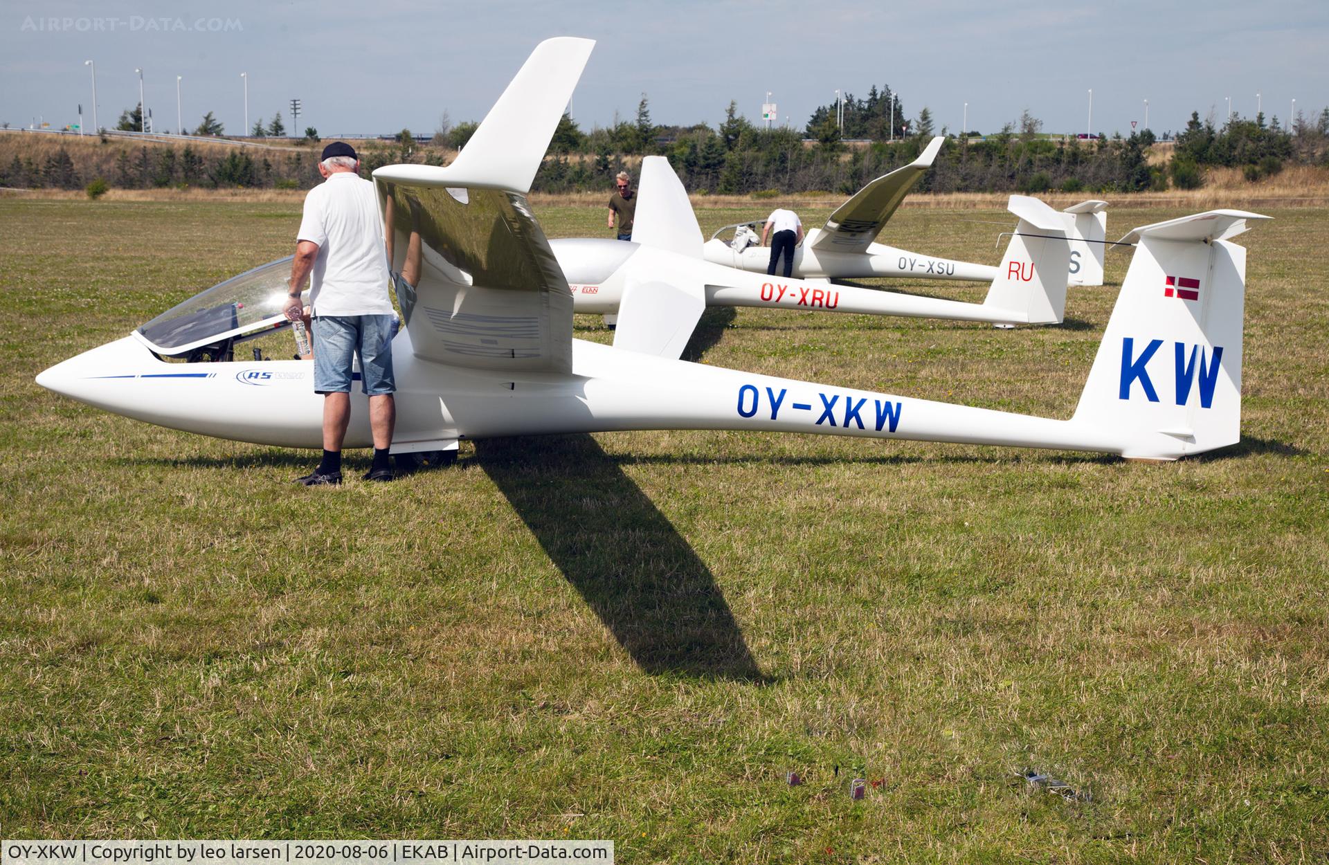 OY-XKW, 1979 Schleicher ASW-20L C/N 20278, Arnborg 6.8.2020