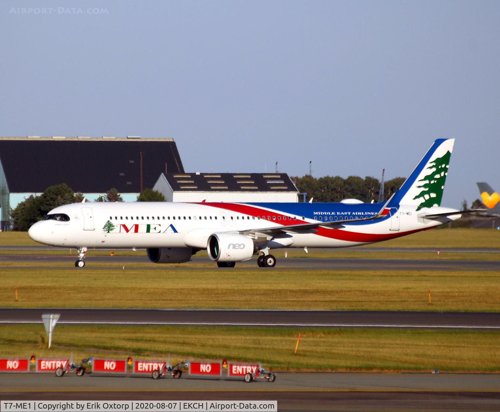 T7-ME1, 2020 Airbus A321-271NX C/N 9427, T7-ME1 landed rw 22L