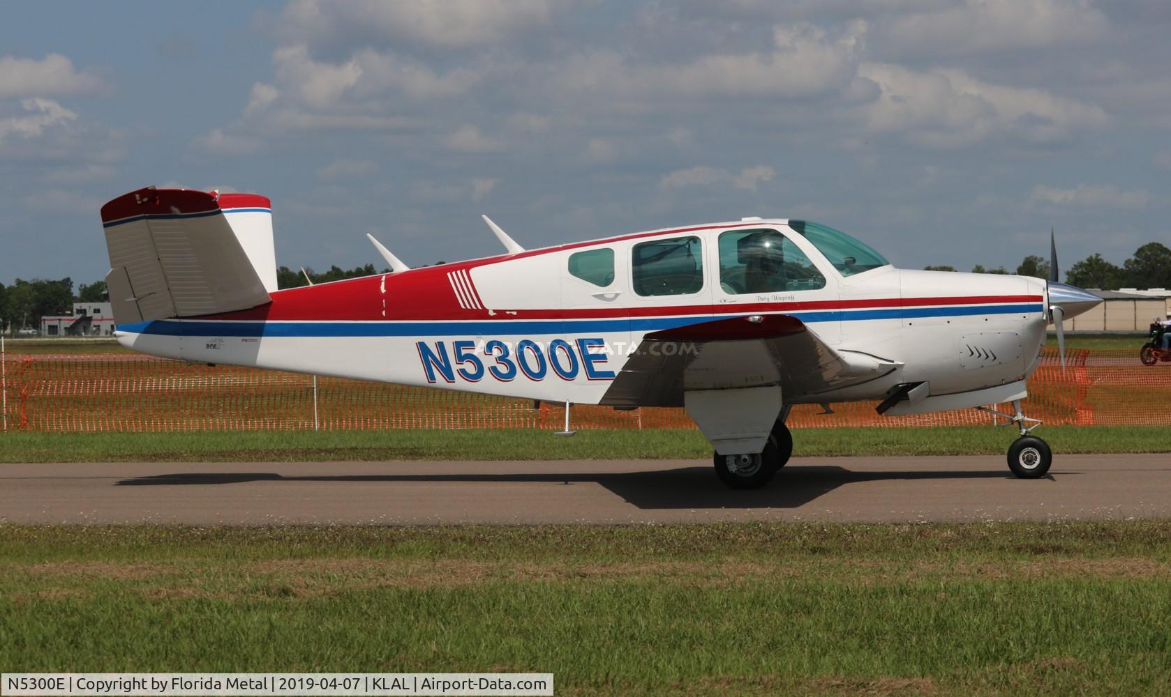 N5300E, 1958 Beech K35 Bonanza C/N D-5765, Bonanza 35