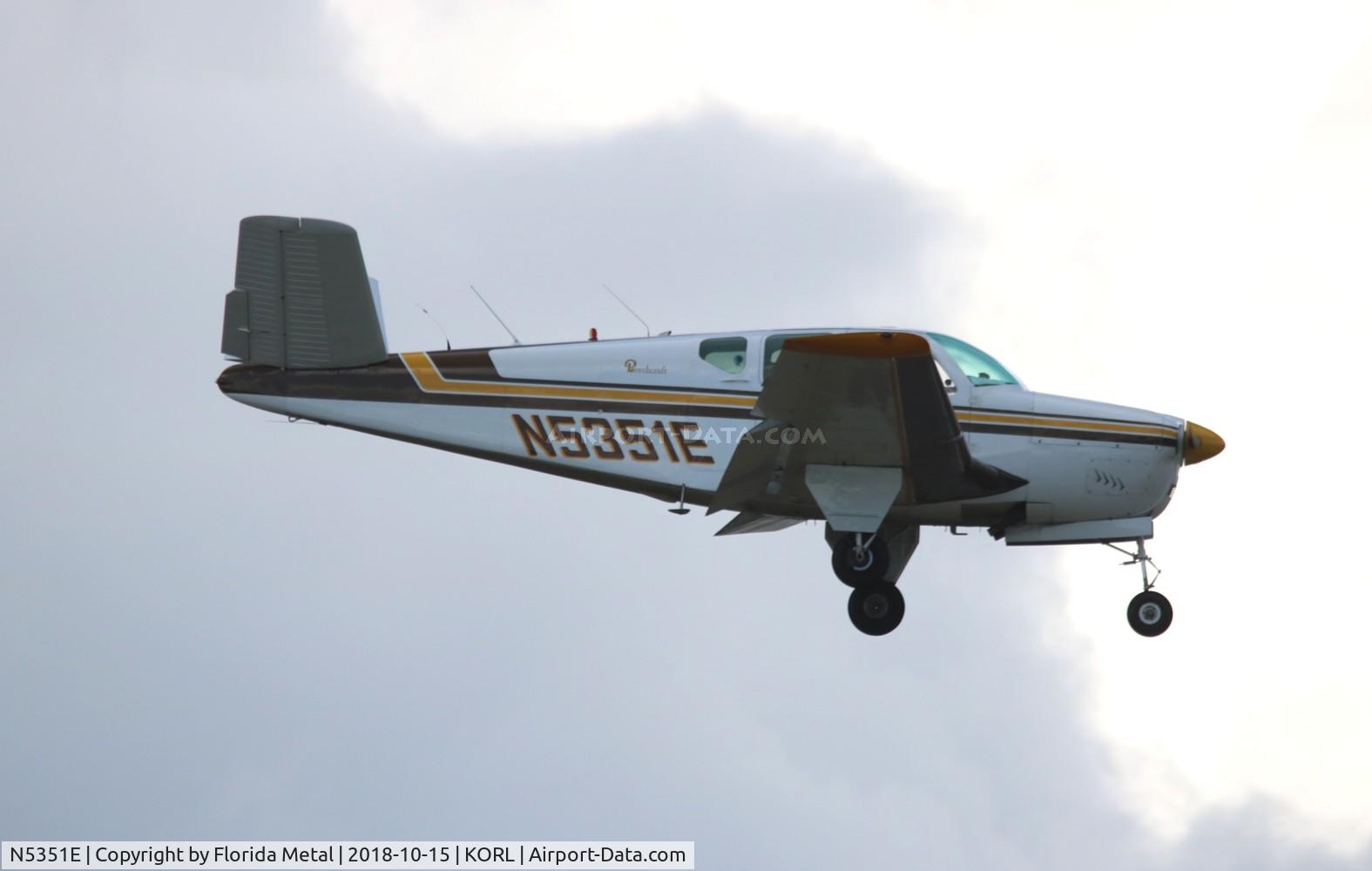N5351E, 1959 Beech K35 Bonanza C/N D-5832, Bonanza 35