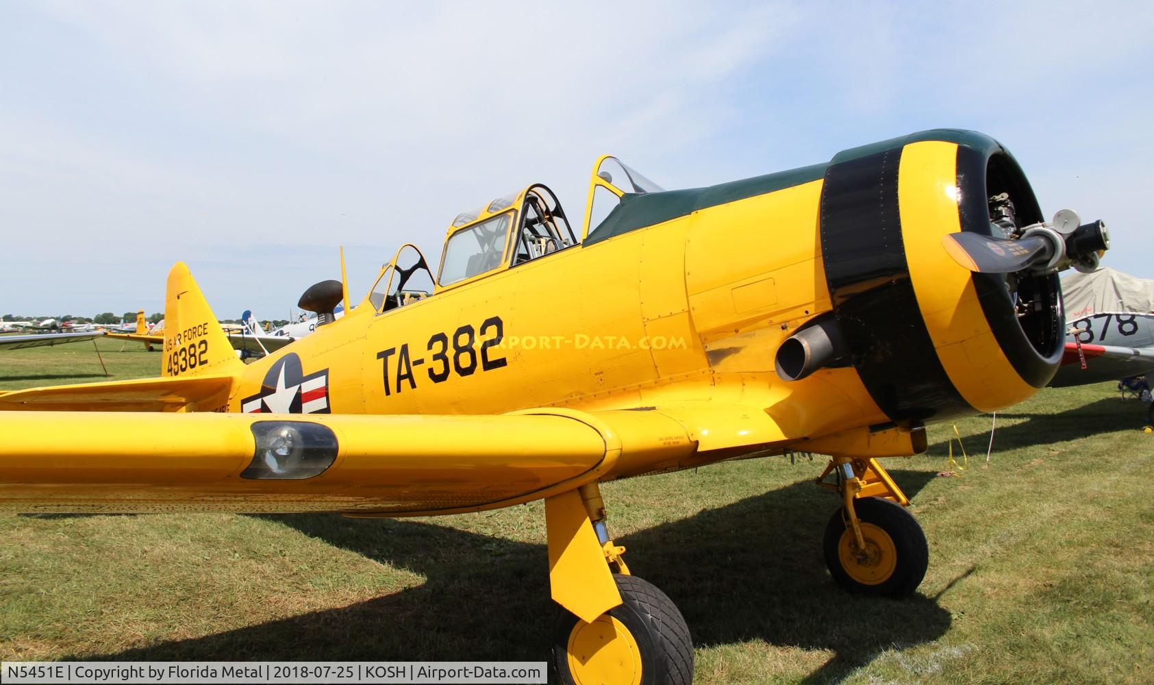 N5451E, 1949 North American T-6G Texan C/N 168-496, Texan