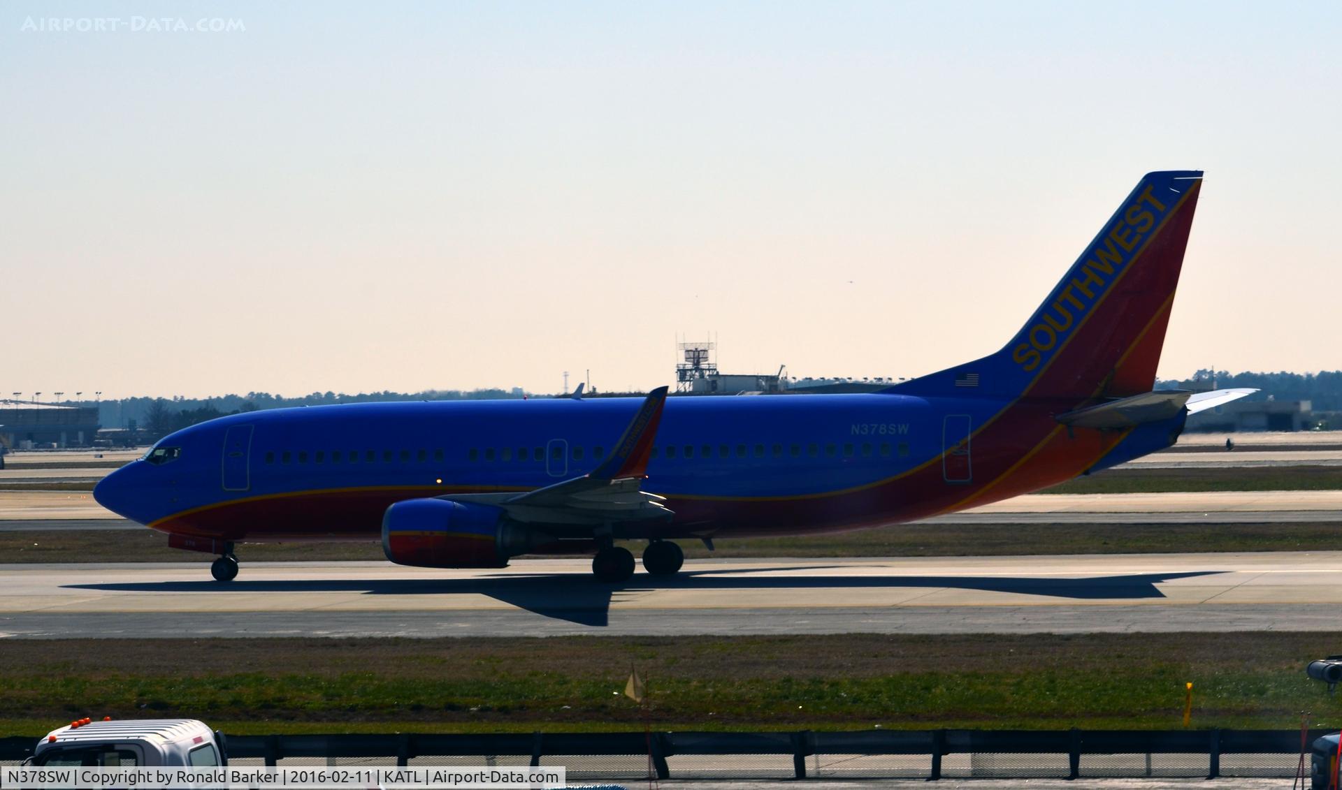 N378SW, 1994 Boeing 737-3H4 C/N 26585, Taxi Atlanta