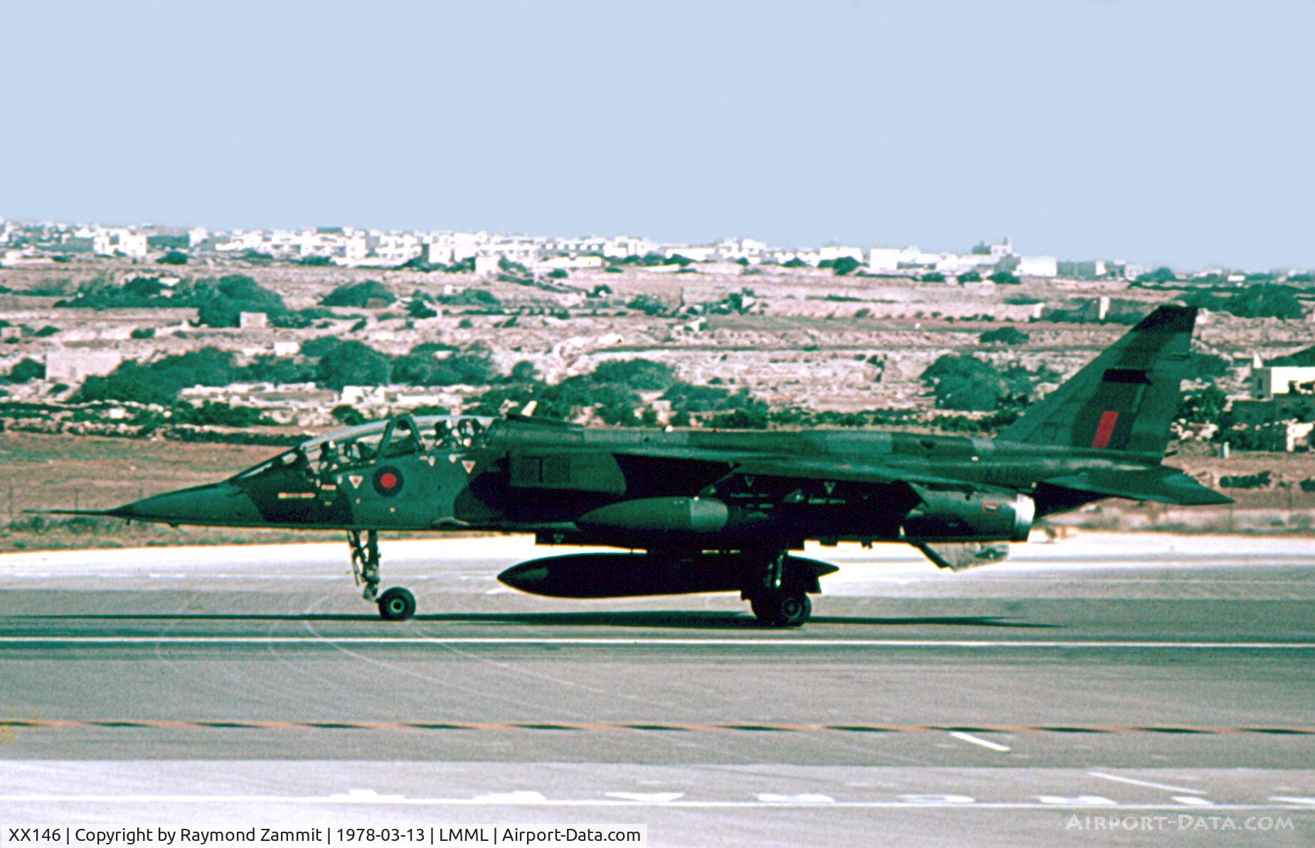 XX146, 1974 Sepecat Jaguar T.2A C/N B.11, Sepecat Jaguar T.4 XX146 Royal Air Force