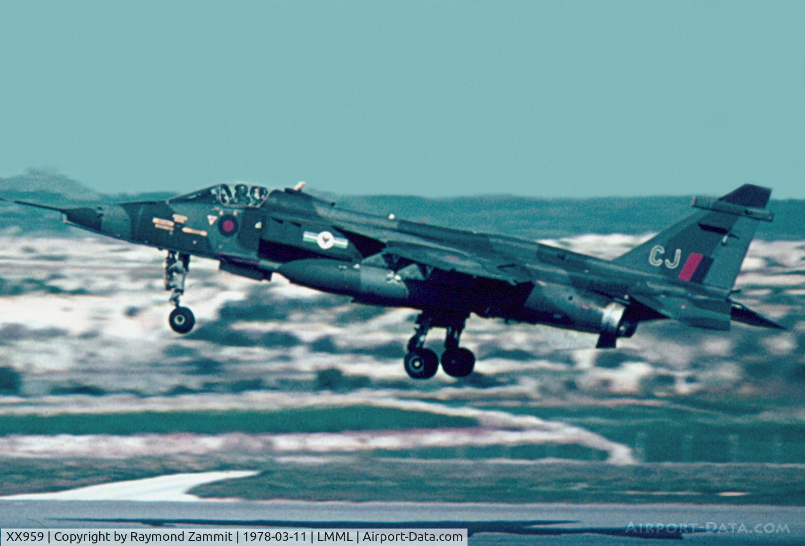 XX959, 1975 Sepecat Jaguar GR.1 C/N S.81, Sepecat Jaguar XX959/CJ 20Sqdn Royal Air Force