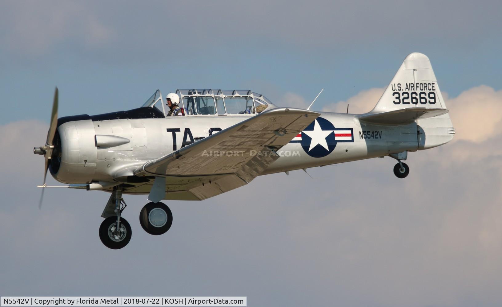 N5542V, 1958 North American T-6G Texan C/N 168-408, Texan