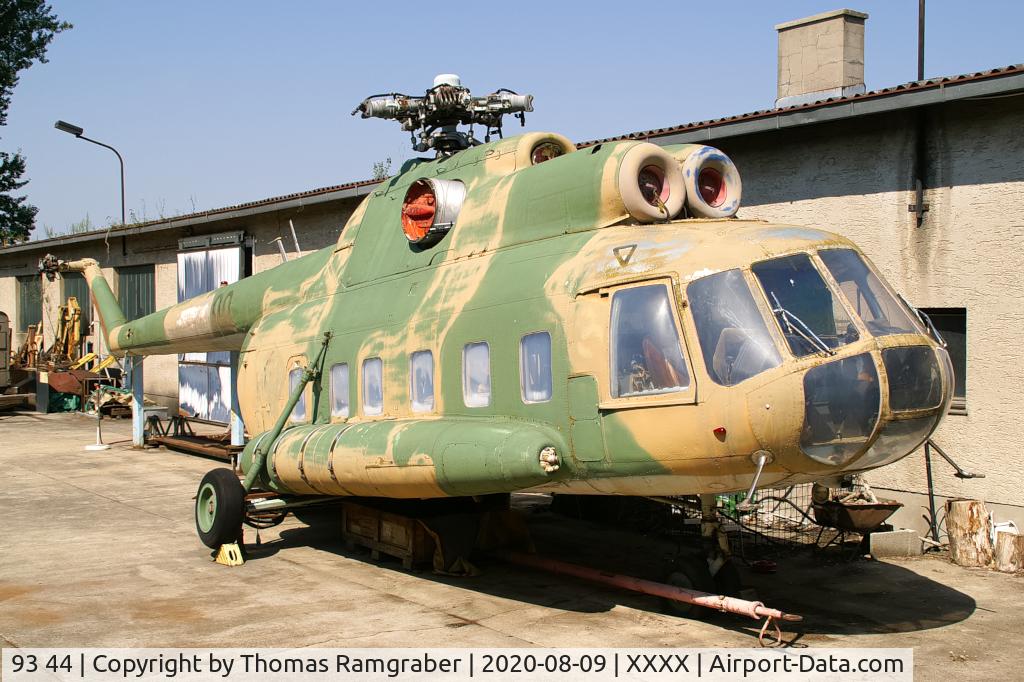 93 44, Mil Mi-8PS C/N 10585, privately owned Mil Mi-8PS (ex 