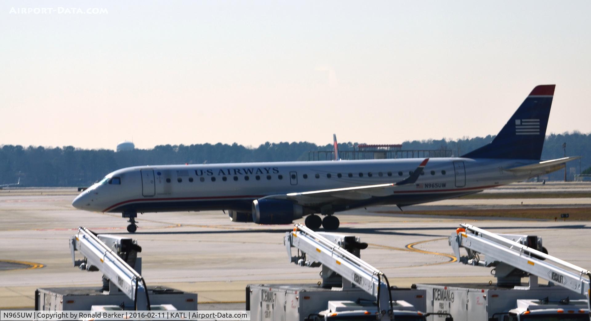 N965UW, 2008 Embraer 190AR (ERJ-190-100IGW) C/N 19000198, Taxi Atlanta