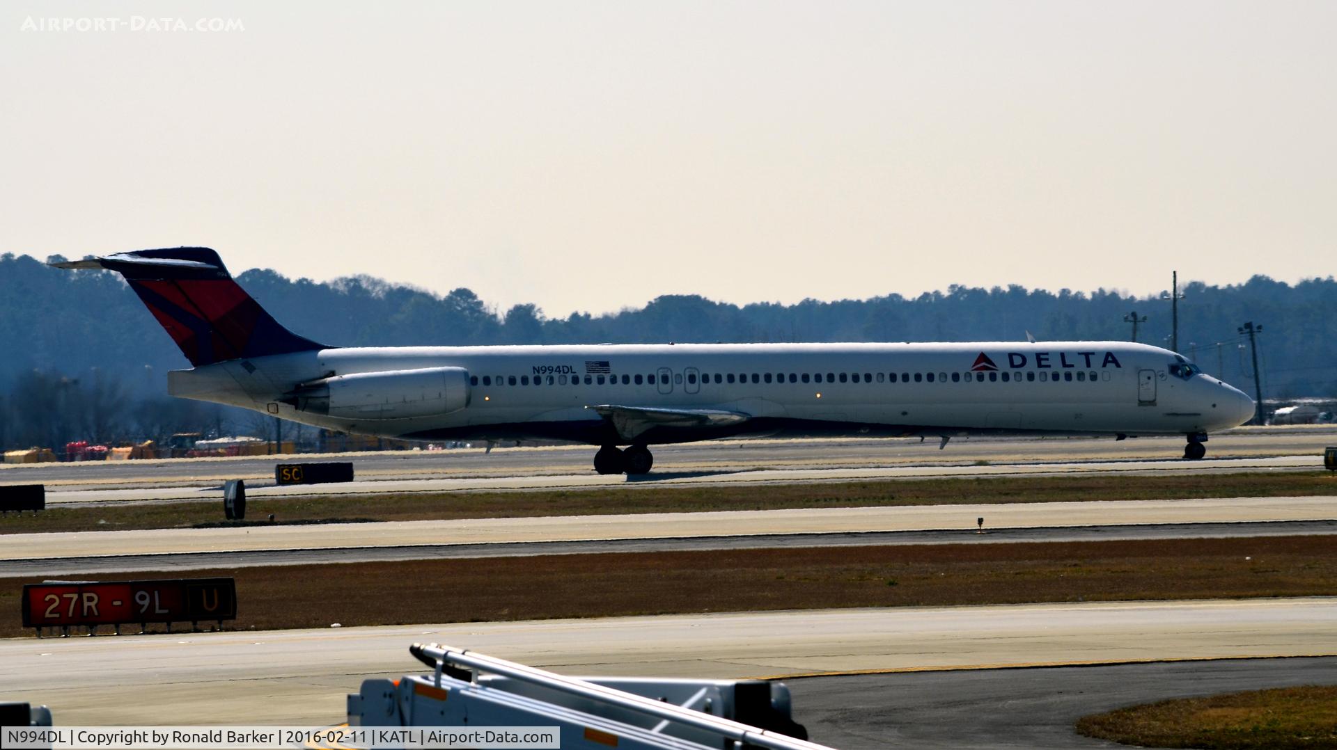 N994DL, 1991 McDonnell Douglas MD-88 C/N 53346, Taxi Atlanta