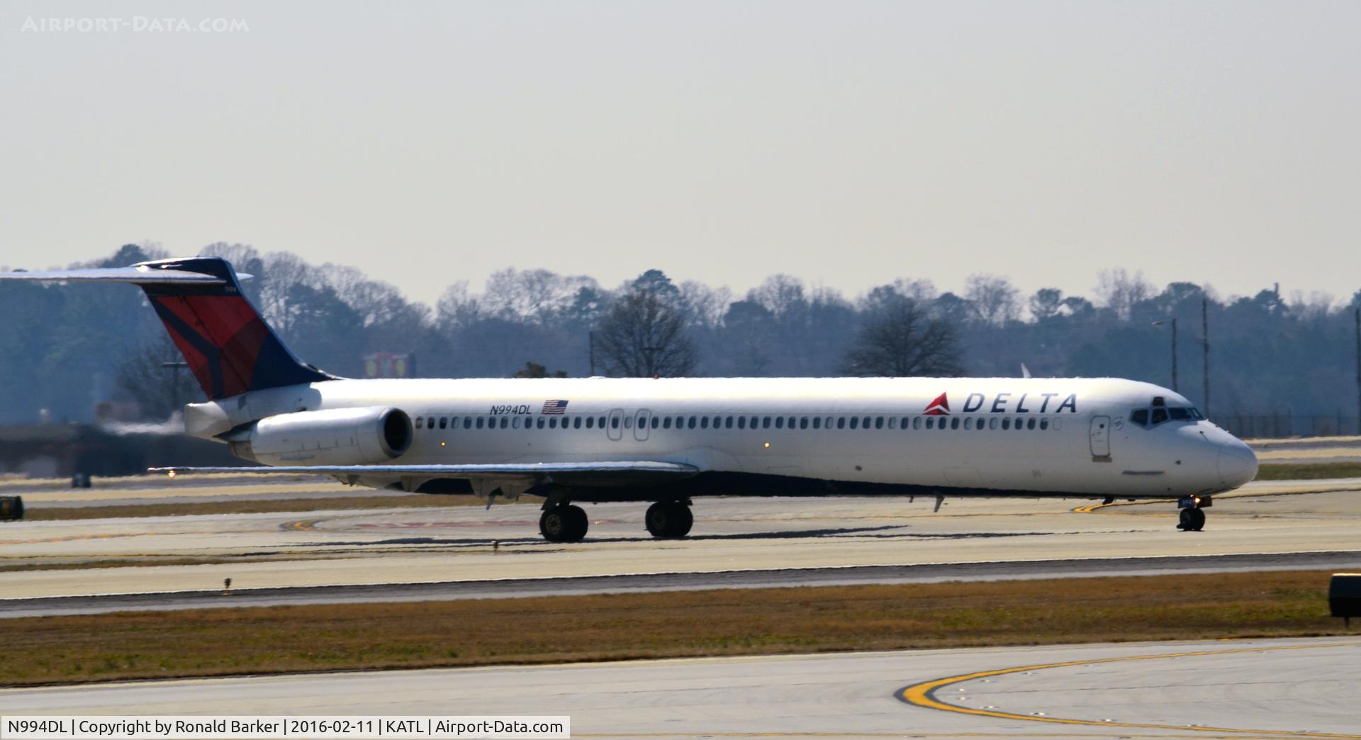 N994DL, 1991 McDonnell Douglas MD-88 C/N 53346, Taxi Atlanta