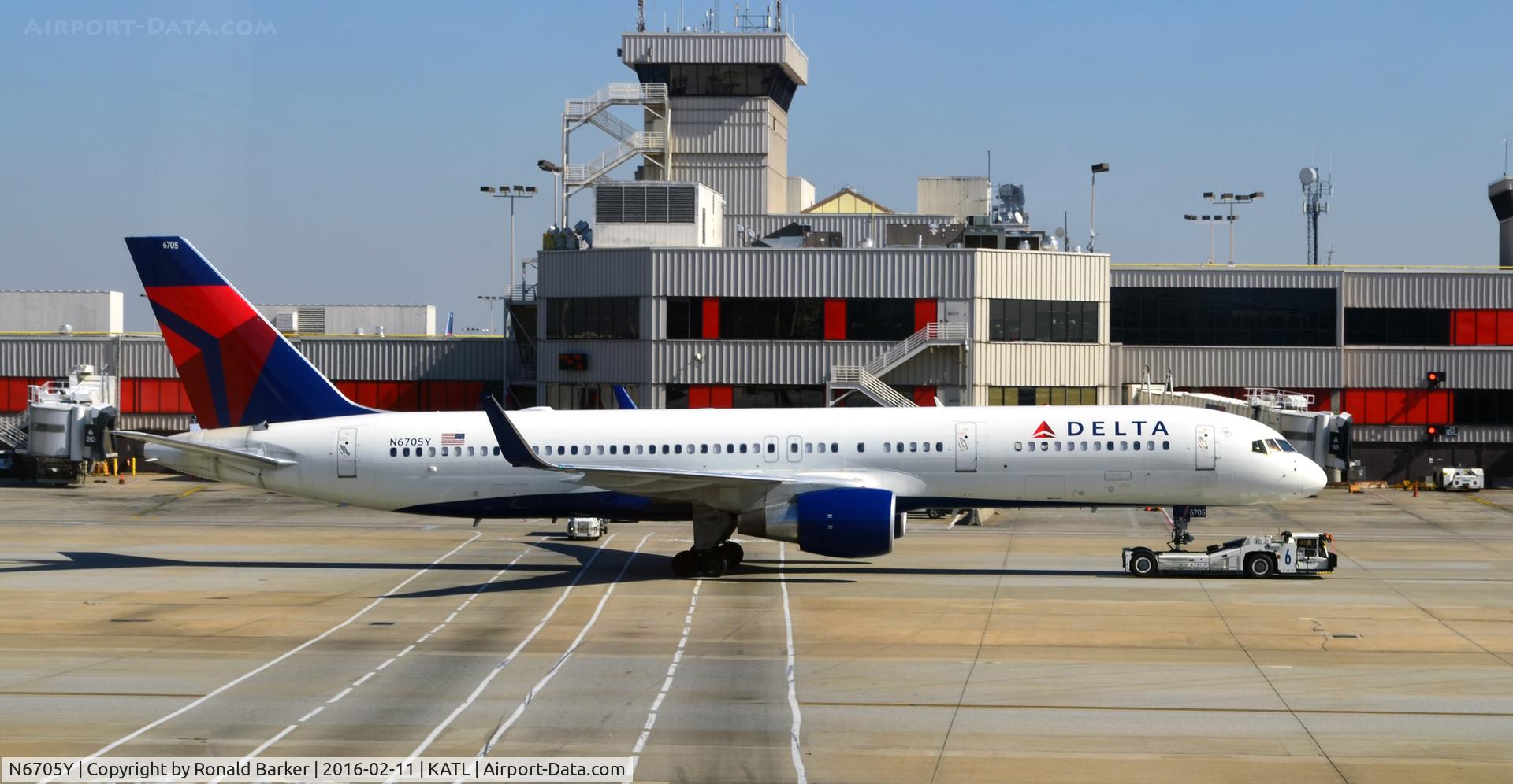 N6705Y, 2000 Boeing 757-232 C/N 30397, Towed Atlanta
