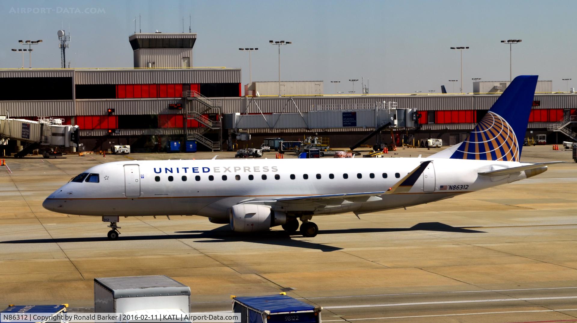 N86312, 2014 Embraer 175LR (ERJ-170-200LR) C/N 17000432, Taxi Atlanta