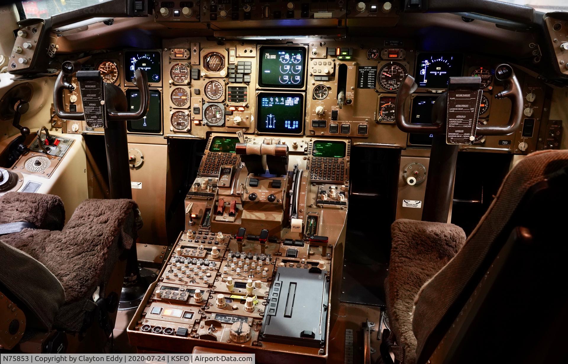N75853, 2002 Boeing 757-324 C/N 32812, SFO 2020.