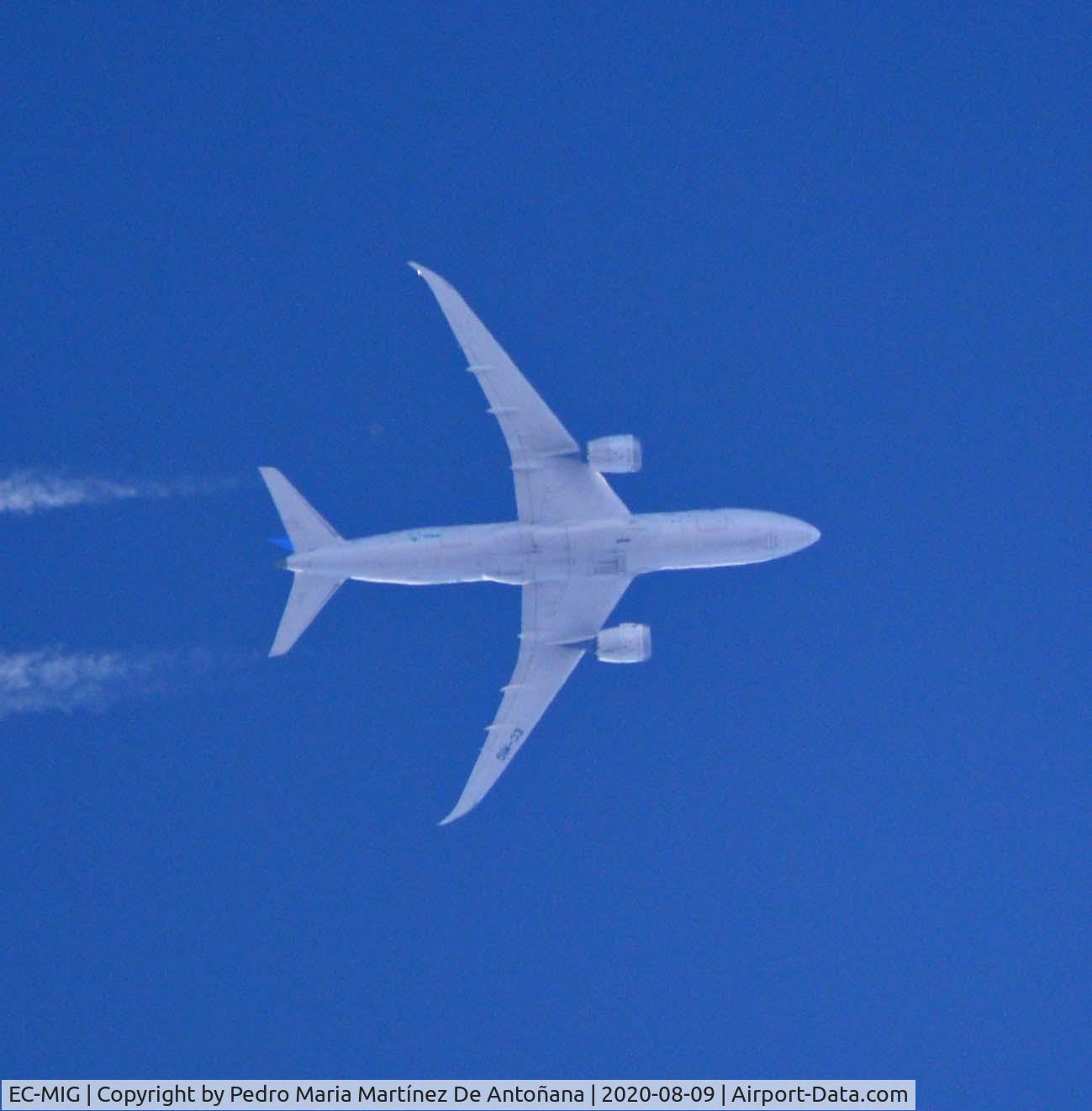 EC-MIG, 2016 Boeing 787-8 Dreamliner C/N 36412, Ventas de Armentia - Condado de Treviño - España