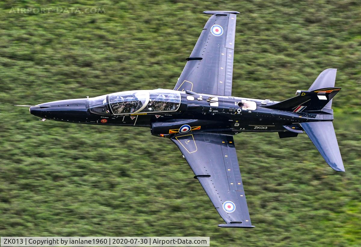 ZK013, 2008 British Aerospace Hawk T2 C/N RT004/1242, Mach Loop