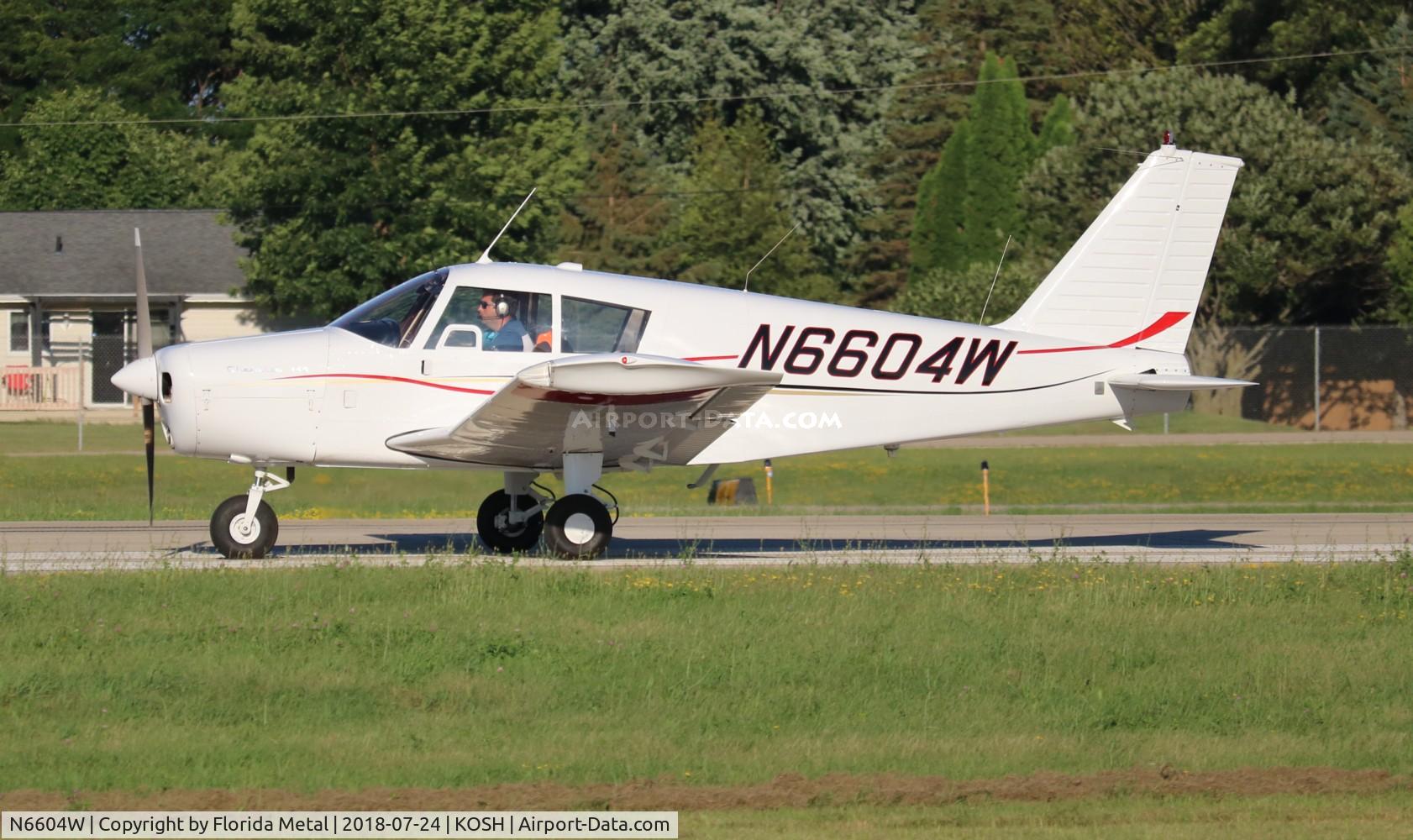 N6604W, 1965 Piper PA-28-140 C/N 28-20697, PA-28-140