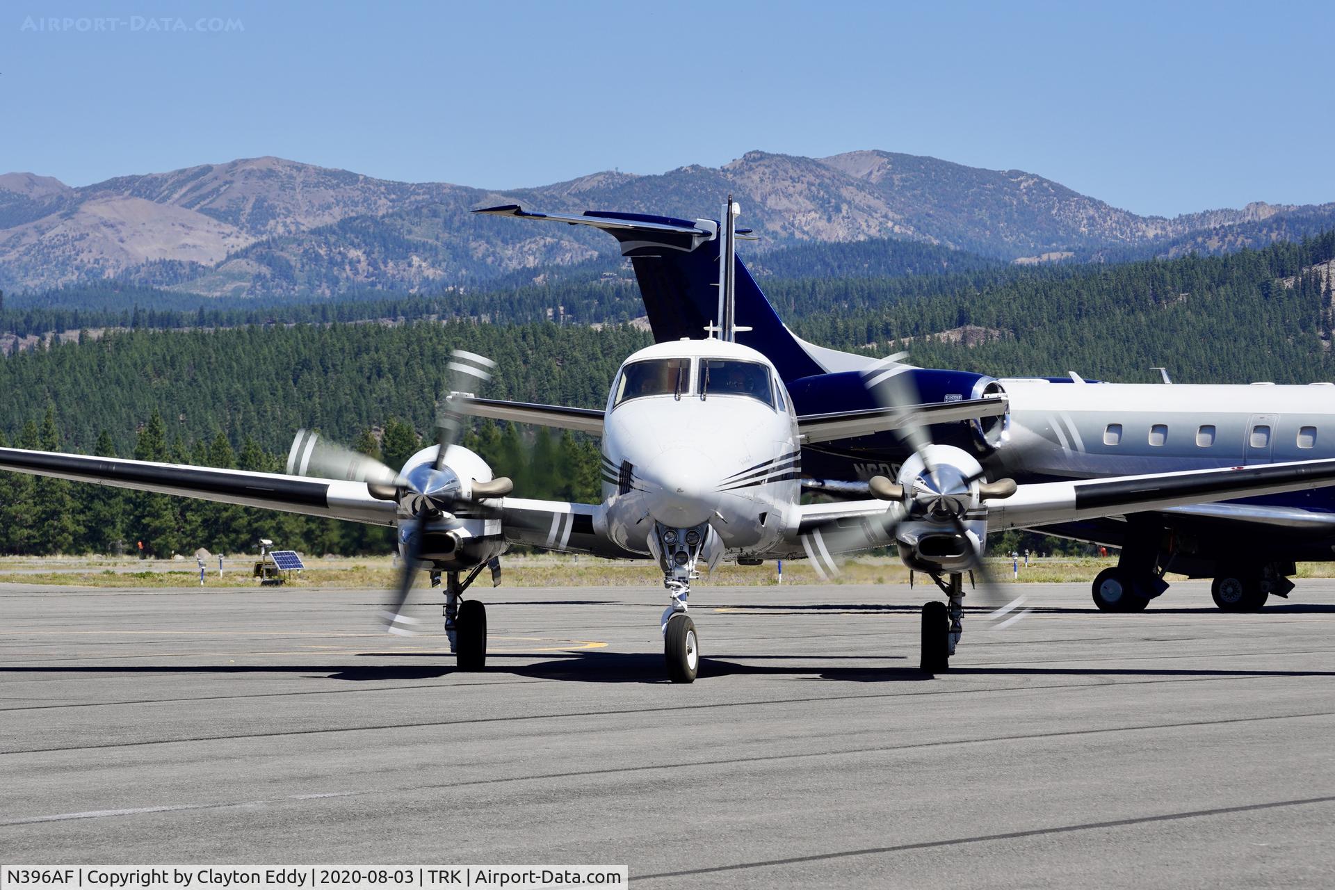 N396AF, 1998 Raytheon C90A King Air C/N LJ-1540, Truckee airport California 2020.