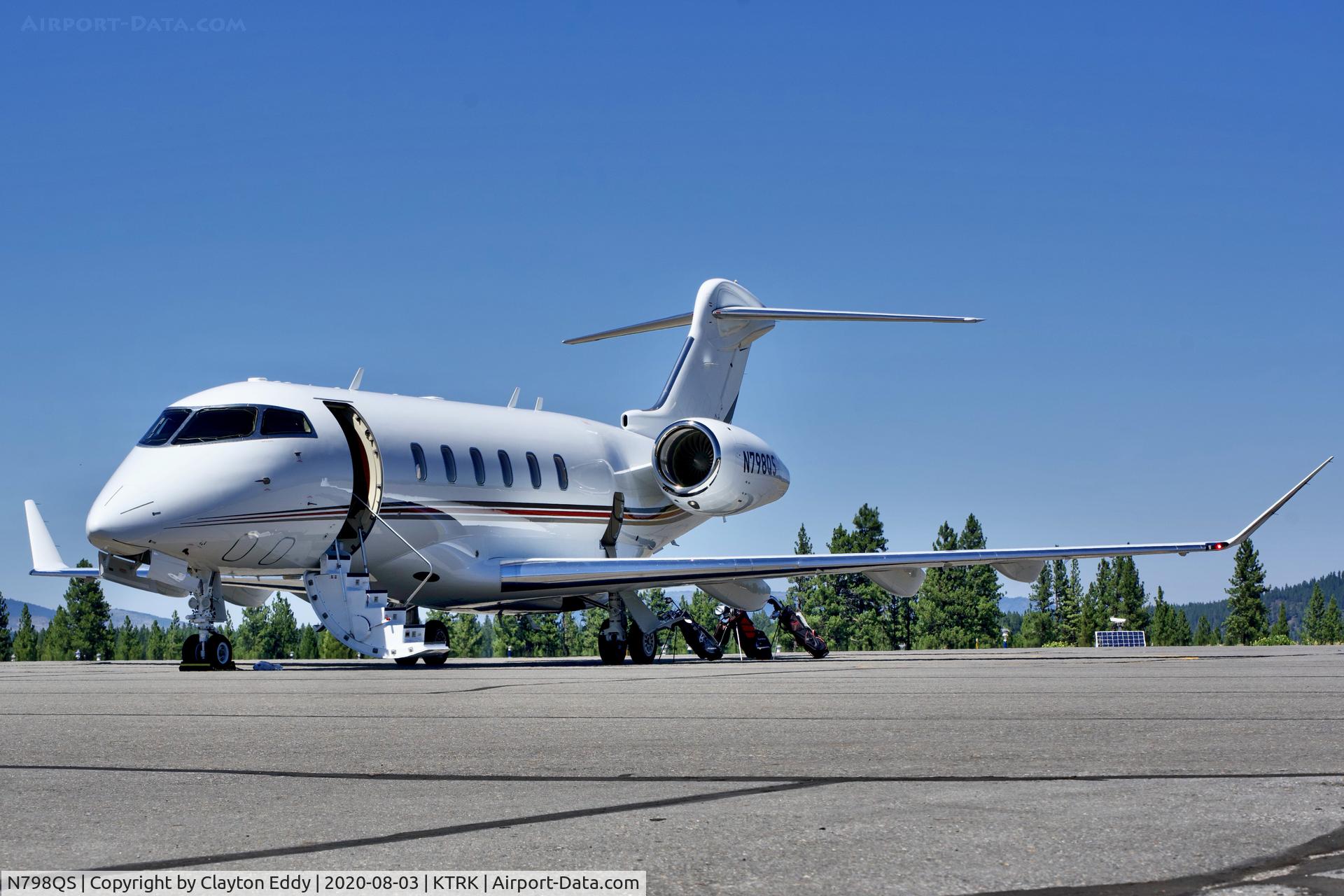 N798QS, 2016 Bombardier Challenger 350 (BD-100-1A10) C/N 20655, Truckee airport California 2020.