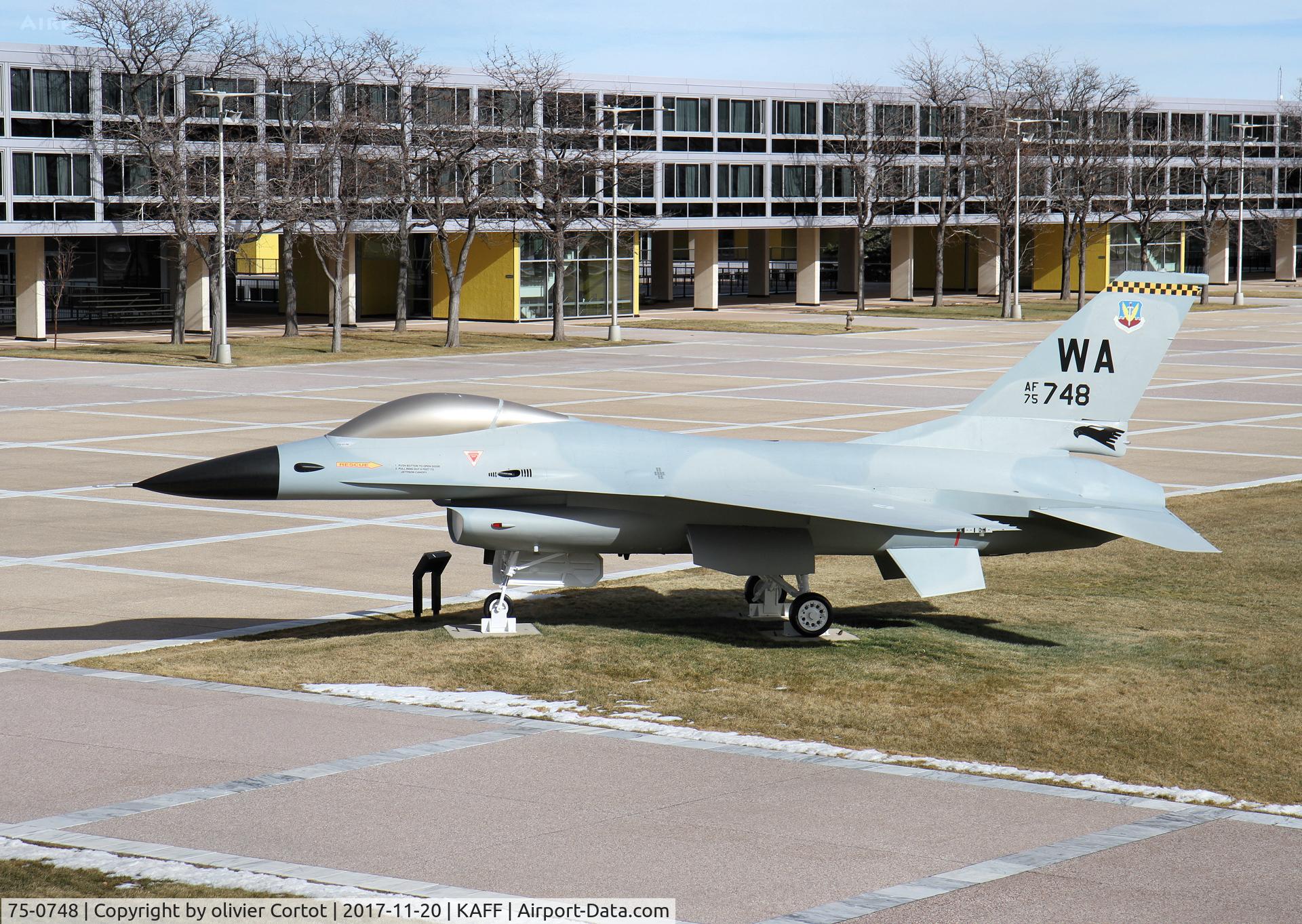 75-0748, 1975 General Dynamics YF-16A Fighting Falcon C/N 61-4, strange paint choice...