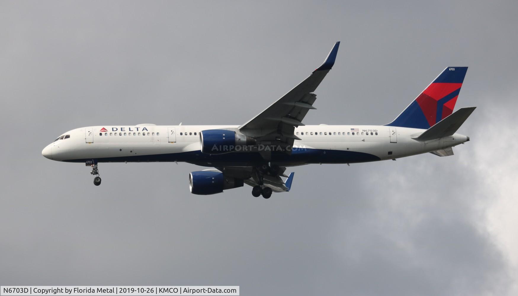 N6703D, 2000 Boeing 757-232 C/N 30234, DAL 757-200