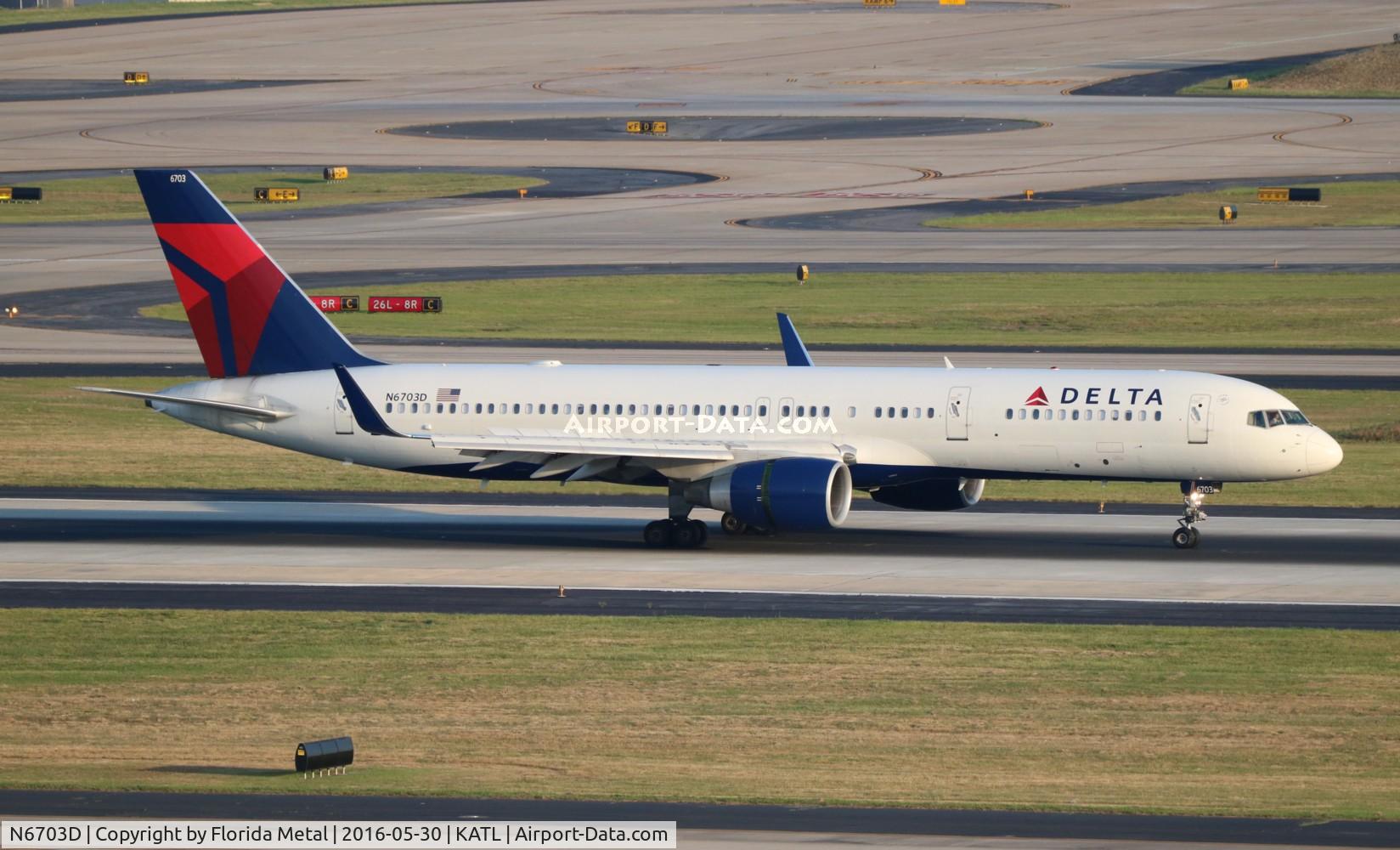 N6703D, 2000 Boeing 757-232 C/N 30234, DAL 757-200
