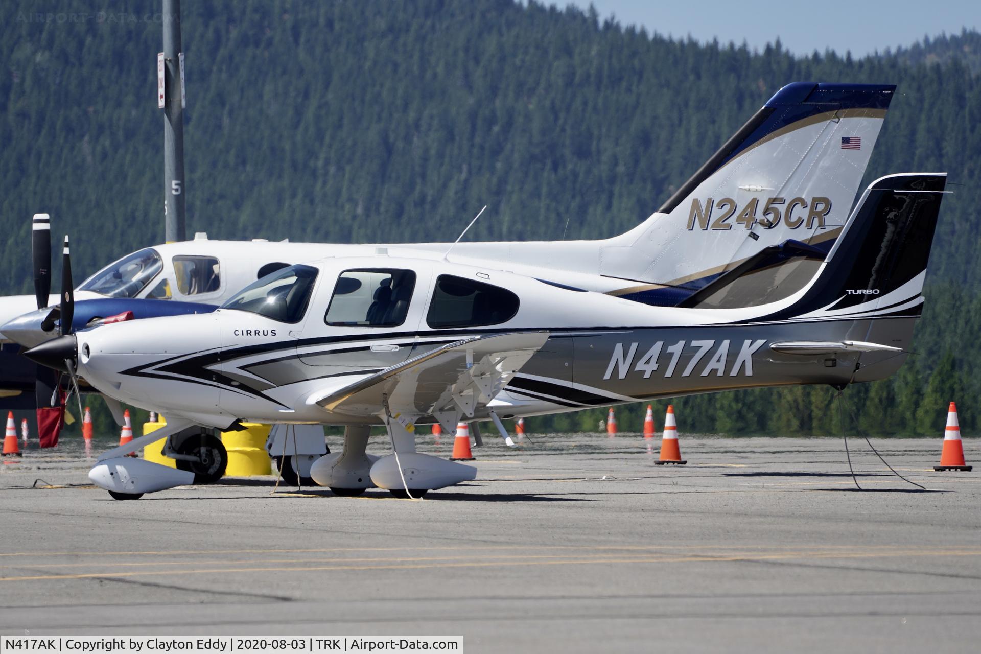 N417AK, 2017 Cirrus SR22T C/N 1625, Truckee airport California 2020.